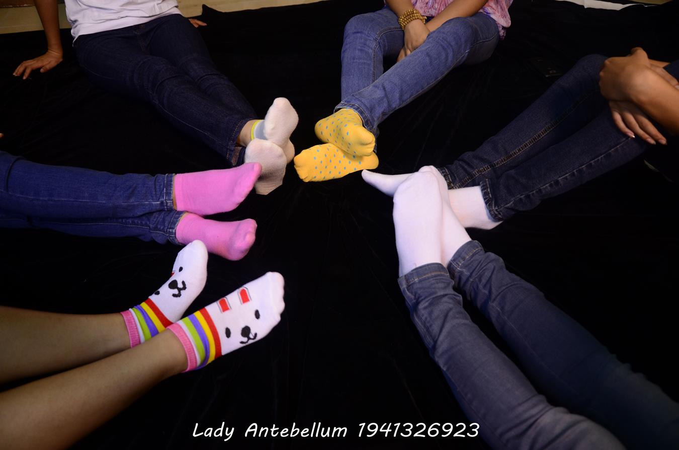 图片[80]-[战前女神] 美腿美足精品摄影套图 004 (1) [84P] – 速更版-美库