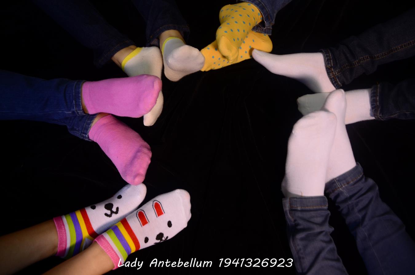 图片[82]-[战前女神] 美腿美足精品摄影套图 004 (1) [84P] – 速更版-美库