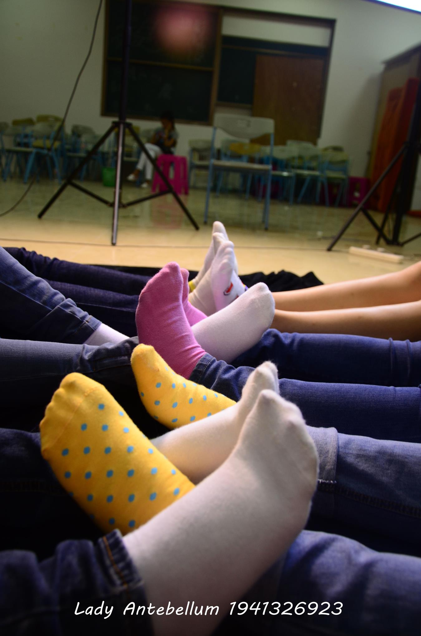 图片[69]-[战前女神] 美腿美足精品摄影套图 004 (2) [84P] – 速更版-美库