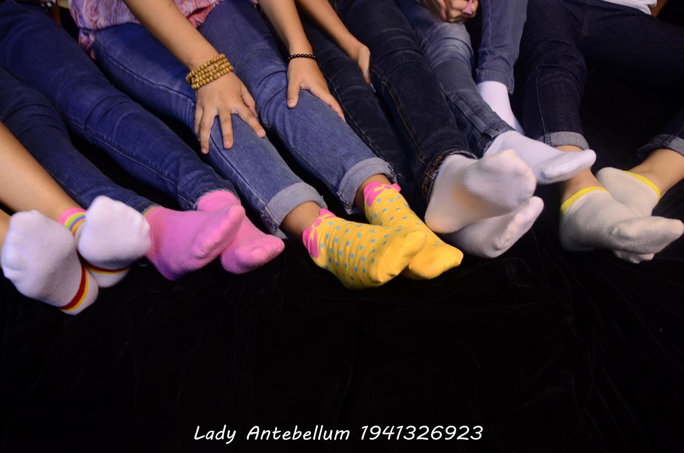 图片[64]-[战前女神] 美腿美足精品摄影套图 004 (3) [84P] – 速更版-美库