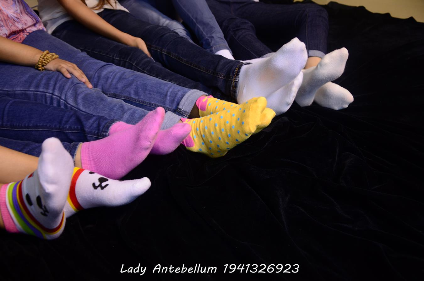 图片[67]-[战前女神] 美腿美足精品摄影套图 004 (3) [84P] – 速更版-美库