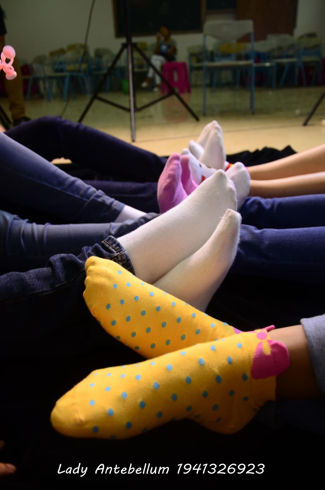 图片[74]-[战前女神] 美腿美足精品摄影套图 004 (2) [84P] – 速更版-美库