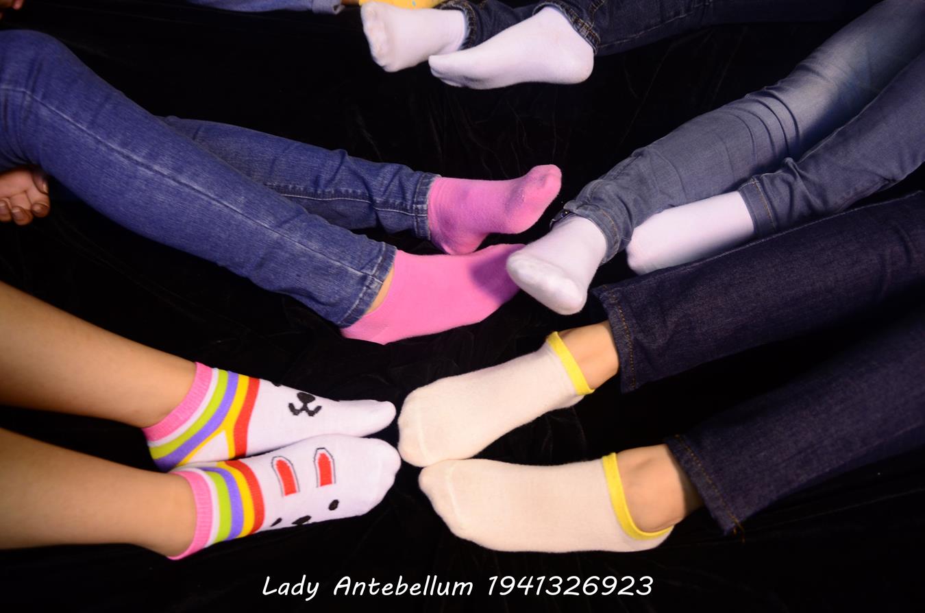 图片[83]-[战前女神] 美腿美足精品摄影套图 004 (2) [84P] – 速更版-美库