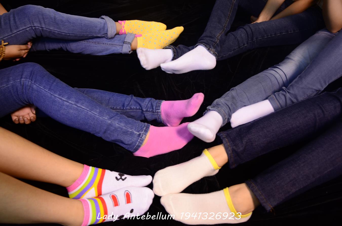 图片[84]-[战前女神] 美腿美足精品摄影套图 004 (2) [84P] – 速更版-美库