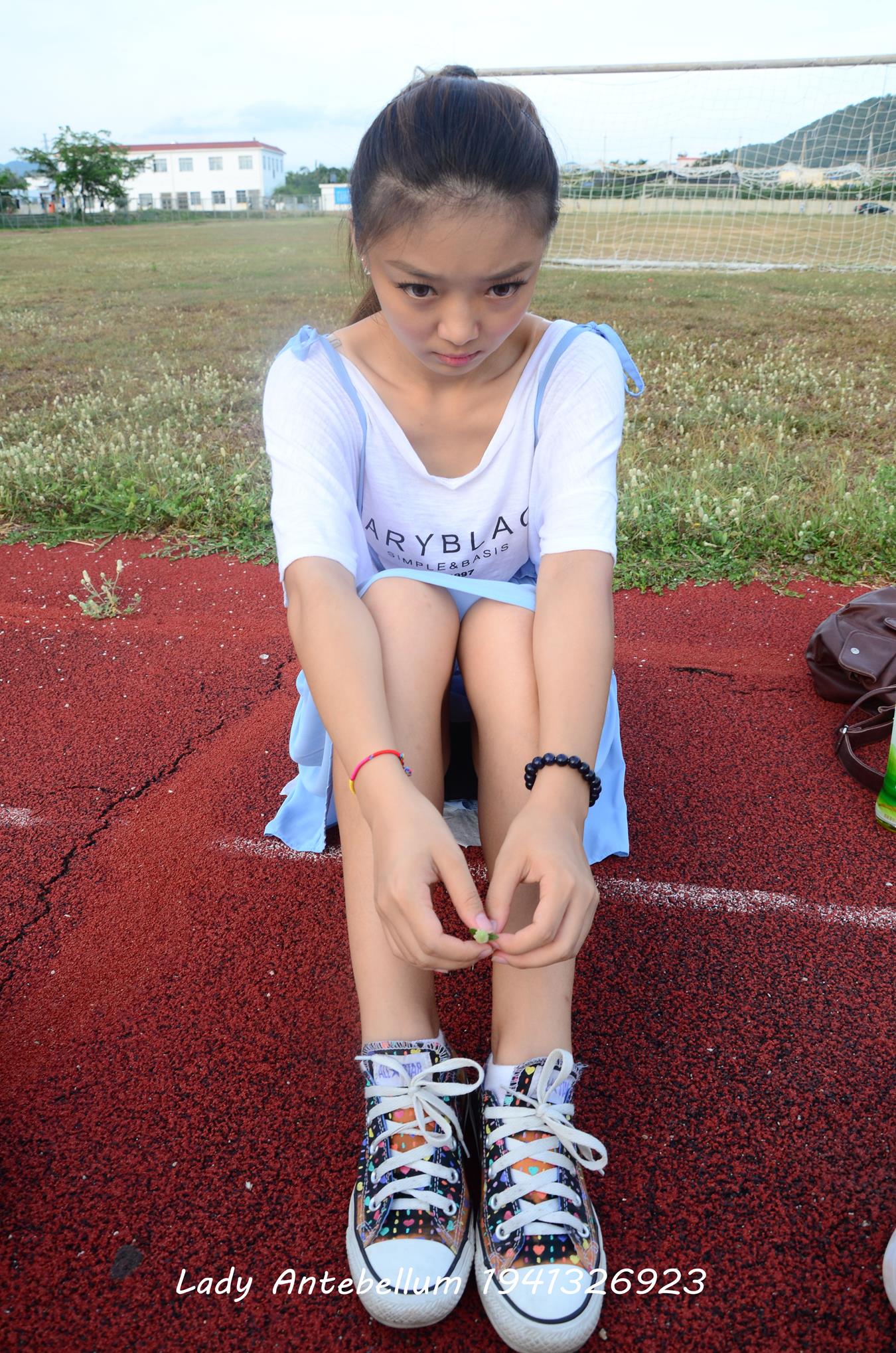 图片[19]-[战前女神] 美腿美足精品摄影套图 005 [73P] – 速更版-美库