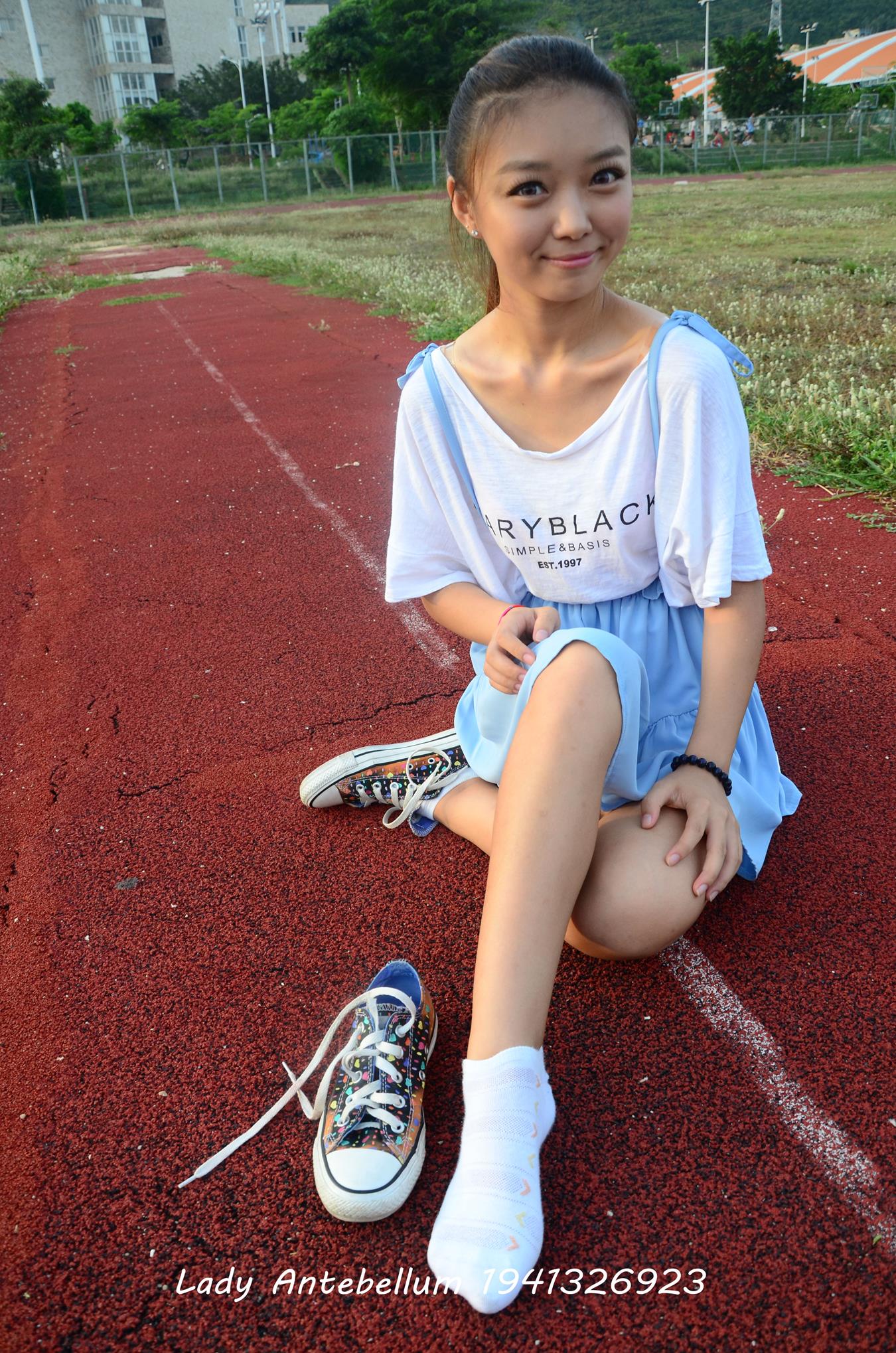 图片[59]-[战前女神] 美腿美足精品摄影套图 005 [73P] – 速更版-美库