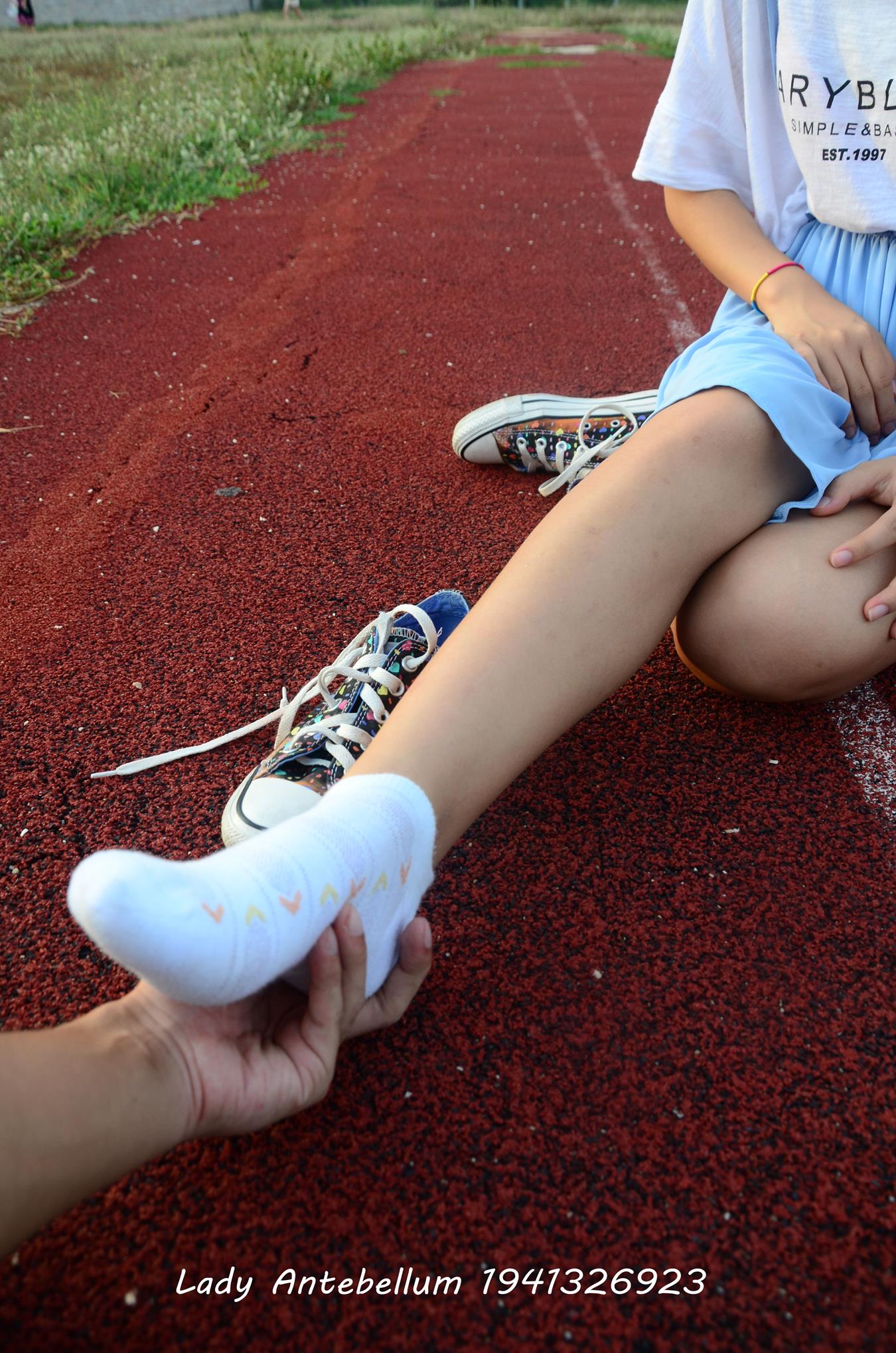 图片[61]-[战前女神] 美腿美足精品摄影套图 005 [73P] – 速更版-美库