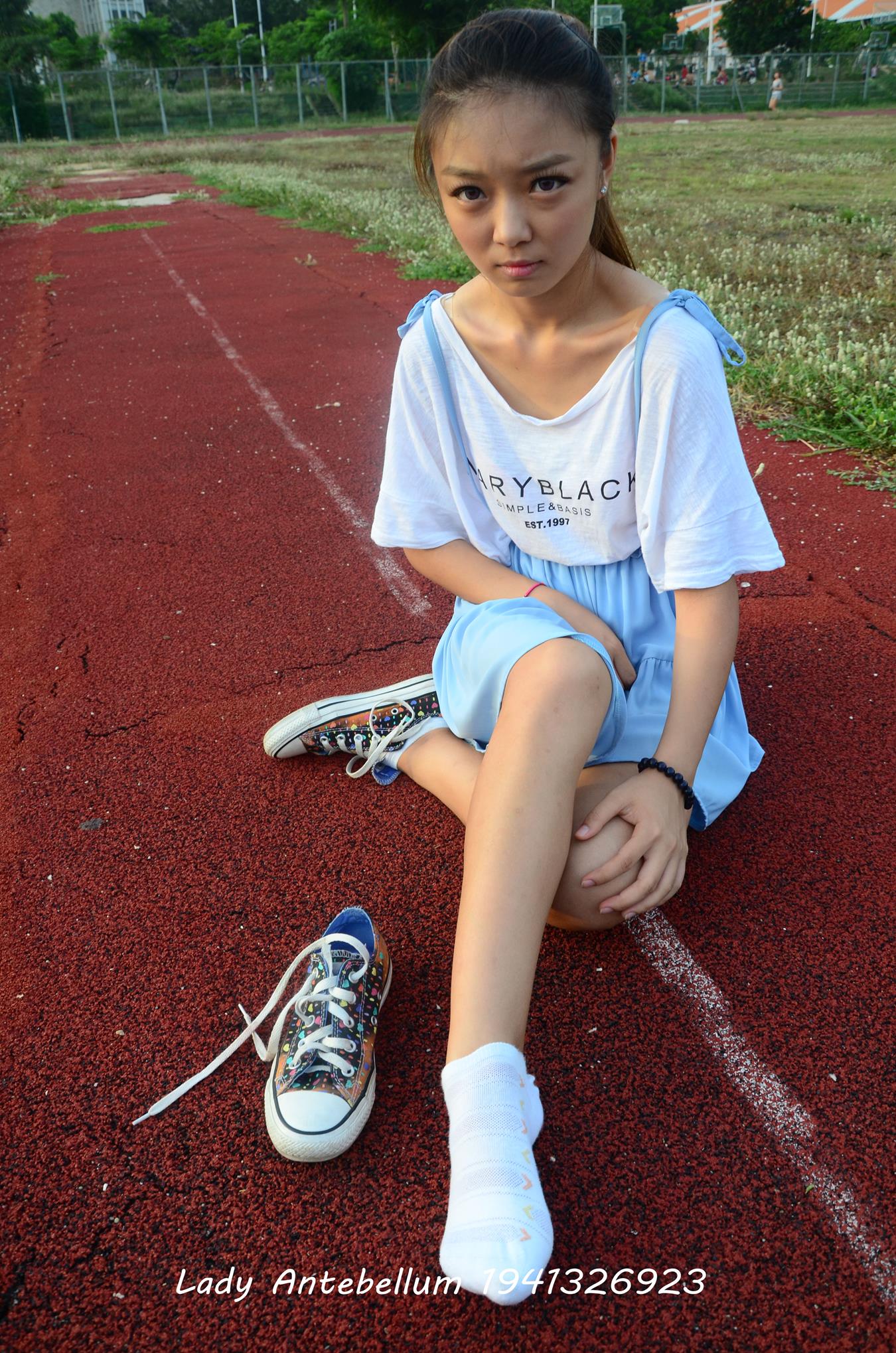 图片[64]-[战前女神] 美腿美足精品摄影套图 005 [73P] – 速更版-美库