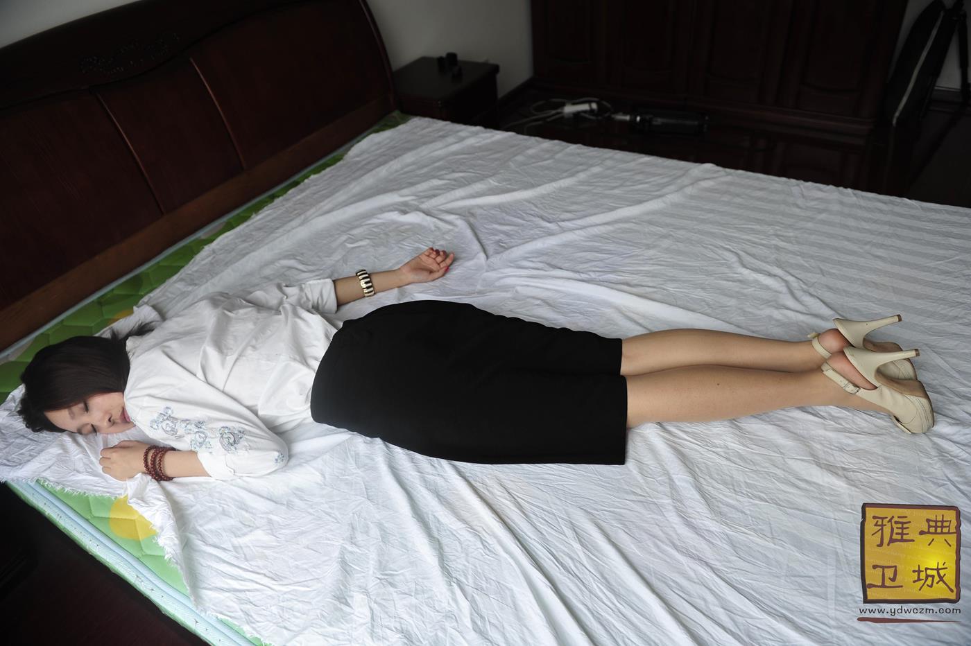 图片[92]-雅典卫城 爱美的女孩 2010-040 (1) [100P] – 速更版-美库