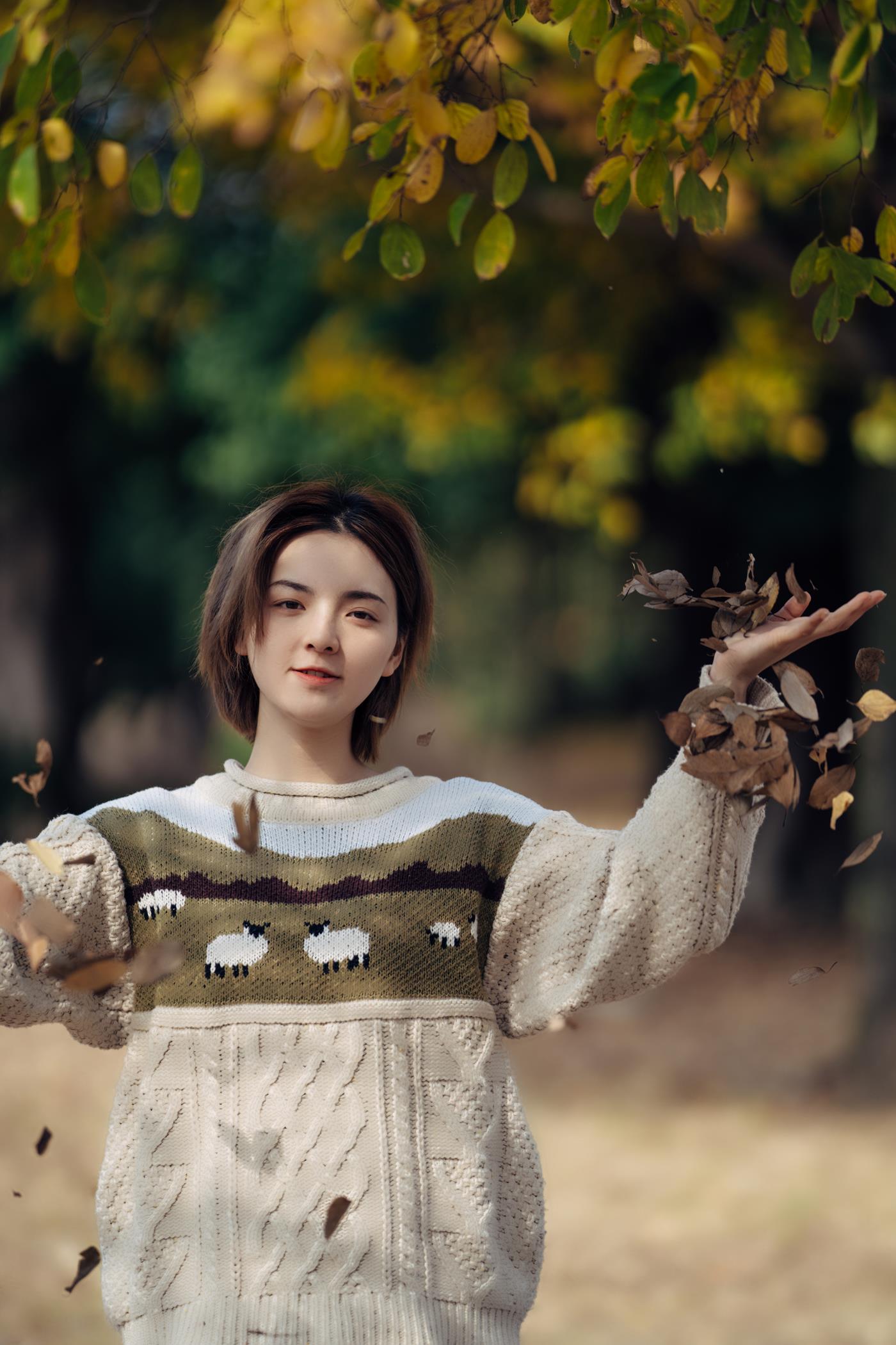 图片[12]-[YITUYU艺图语] 2022.01.25 暖冬银杏，18岁的素颜女孩 dudu [35P] – 速更版-美库