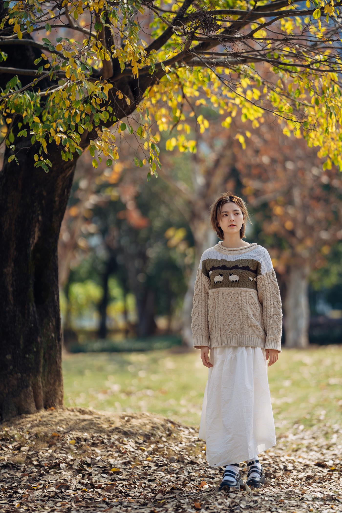 图片[15]-[YITUYU艺图语] 2022.01.25 暖冬银杏，18岁的素颜女孩 dudu [35P] – 速更版-美库