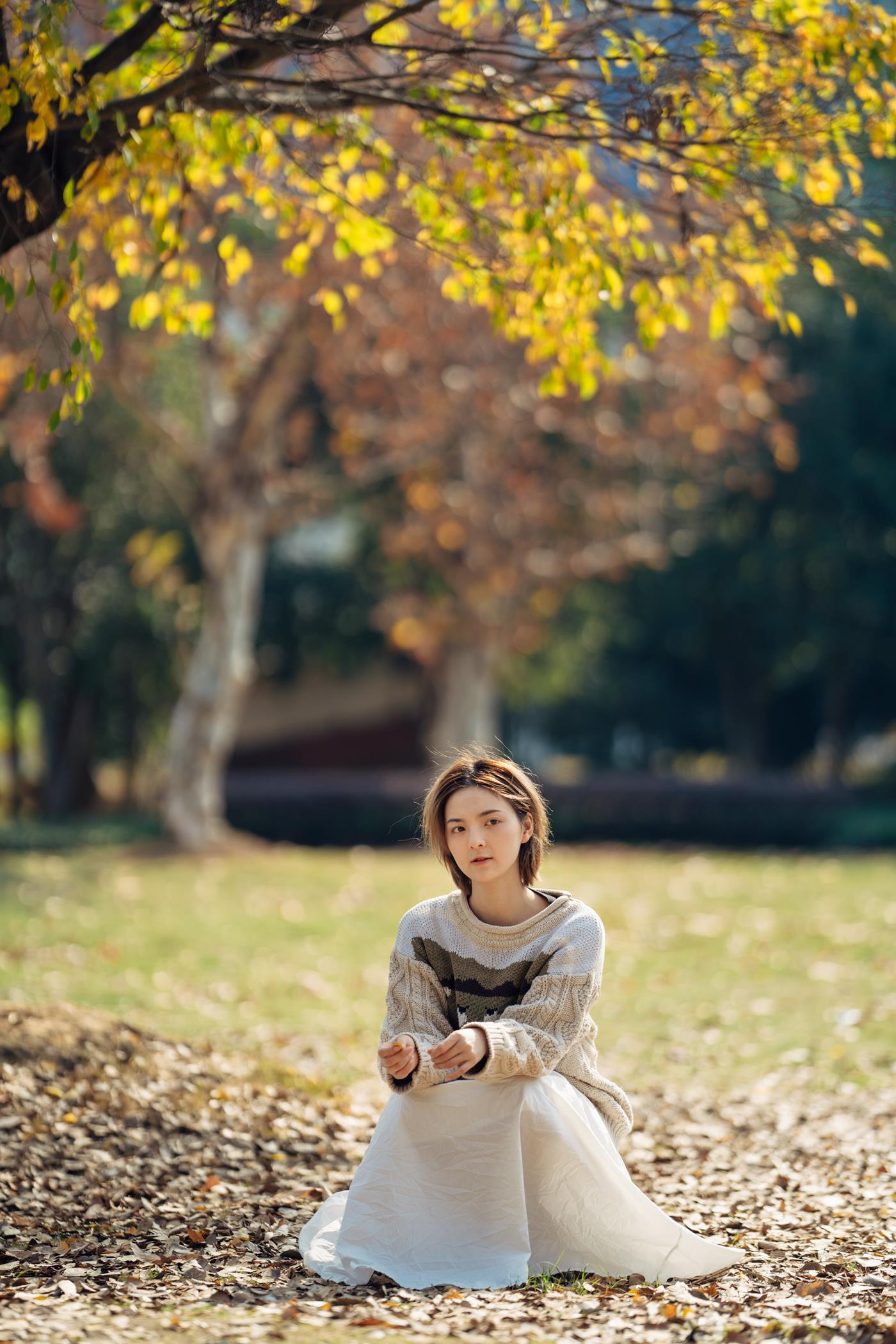 图片[16]-[YITUYU艺图语] 2022.01.25 暖冬银杏，18岁的素颜女孩 dudu [35P] – 速更版-美库