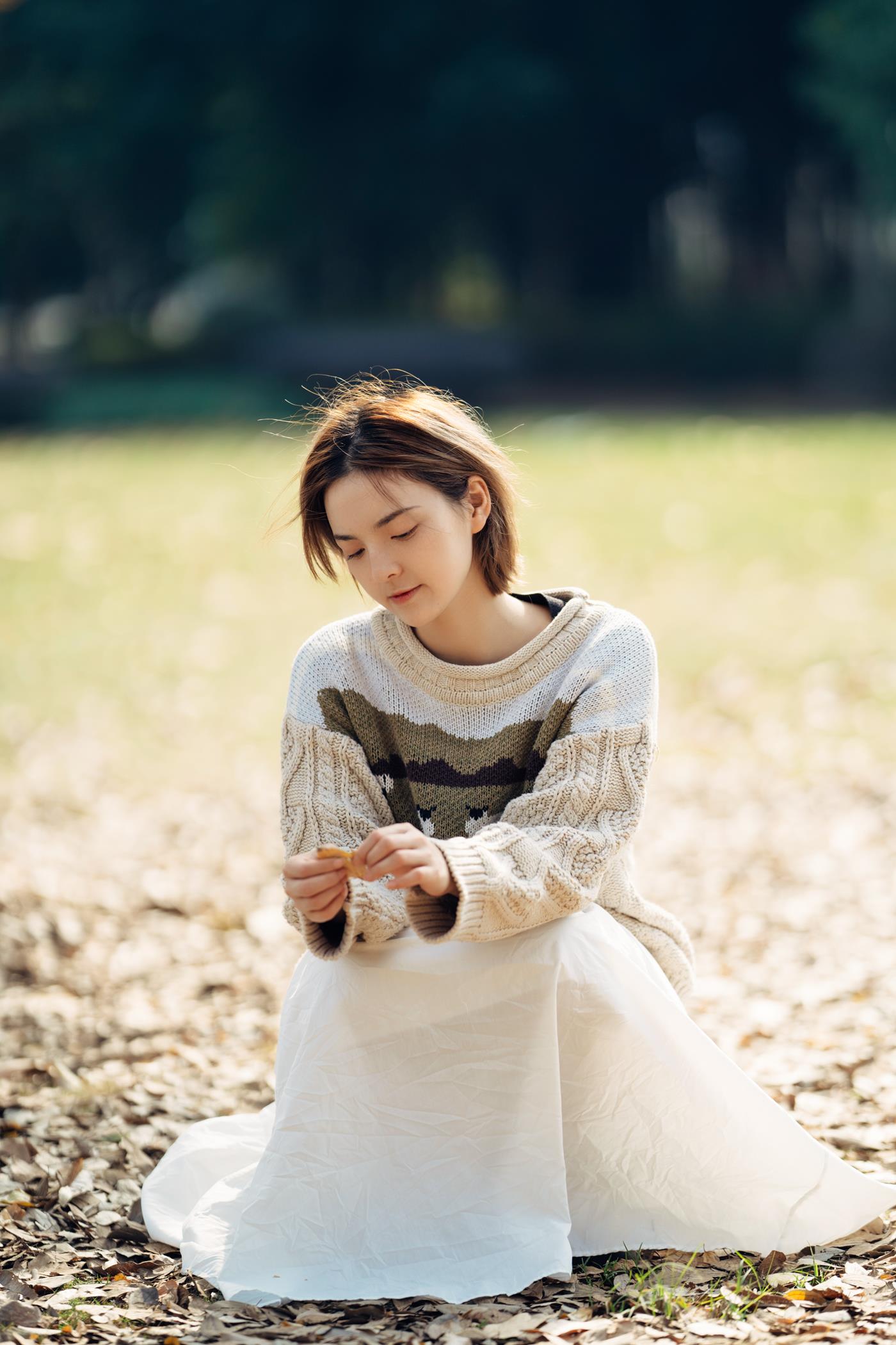 图片[17]-[YITUYU艺图语] 2022.01.25 暖冬银杏，18岁的素颜女孩 dudu [35P] – 速更版-美库