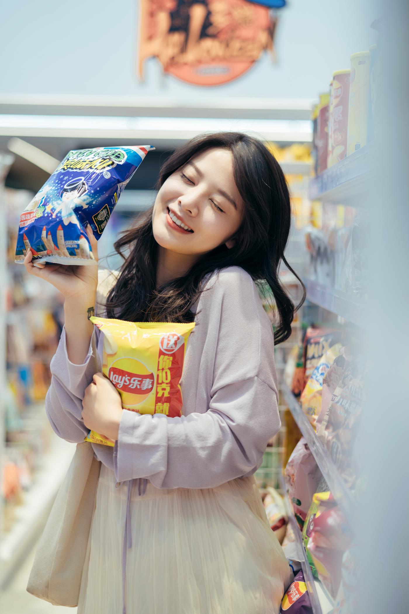 图片[10]-[YITUYU艺图语] 2022.01.26 一大堆零食，便利店里的小满足 喵喵喵是锦儿呀 [26P] – 速更版-美库