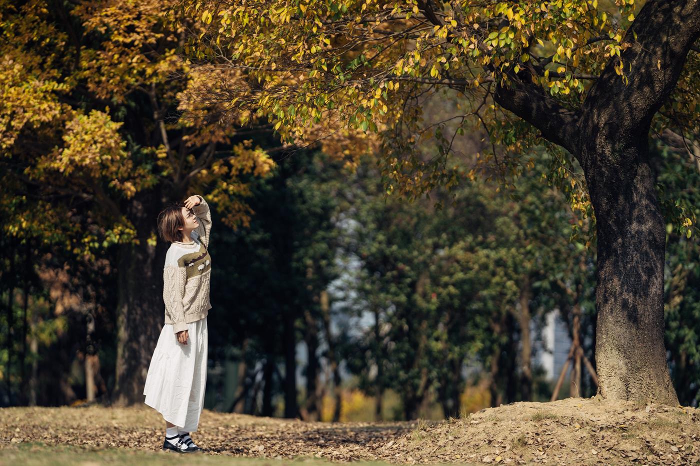 图片[29]-[YITUYU艺图语] 2022.01.25 暖冬银杏，18岁的素颜女孩 dudu [35P] – 速更版-美库