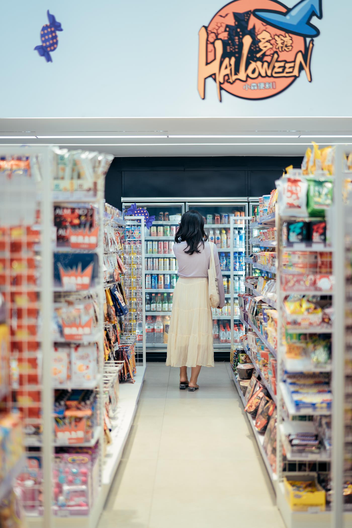 图片[16]-[YITUYU艺图语] 2022.01.26 一大堆零食，便利店里的小满足 喵喵喵是锦儿呀 [26P] – 速更版-美库