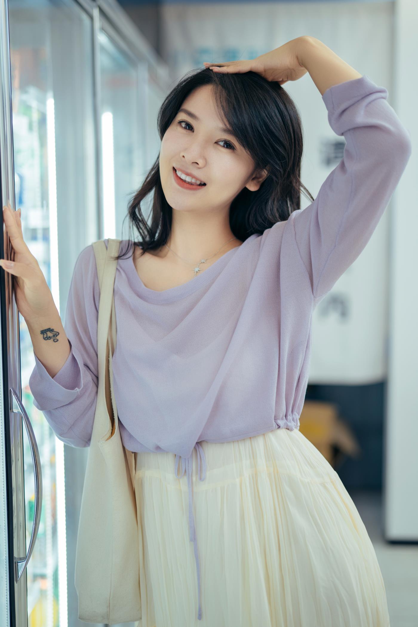 图片[20]-[YITUYU艺图语] 2022.01.26 一大堆零食，便利店里的小满足 喵喵喵是锦儿呀 [26P] – 速更版-美库