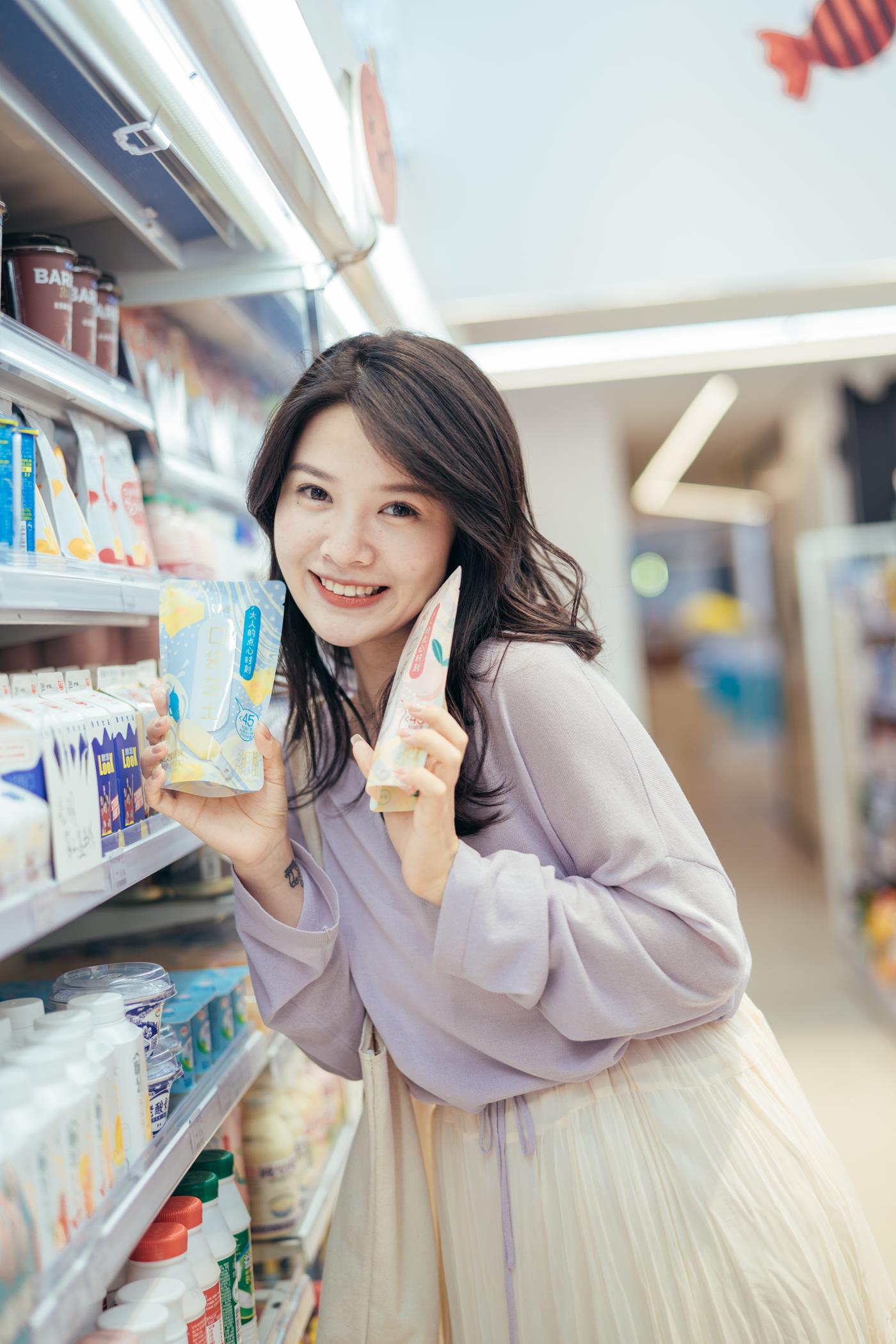 图片[26]-[YITUYU艺图语] 2022.01.26 一大堆零食，便利店里的小满足 喵喵喵是锦儿呀 [26P] – 速更版-美库