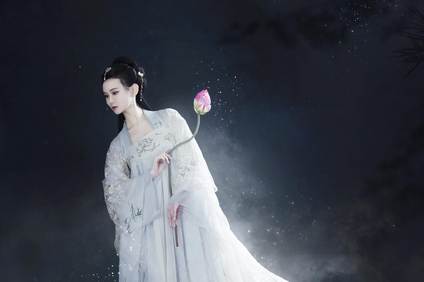 图片[24]-[YITUYU艺图语] 2022.01.26 月中行 欣宝 [22P] – 速更版-美库