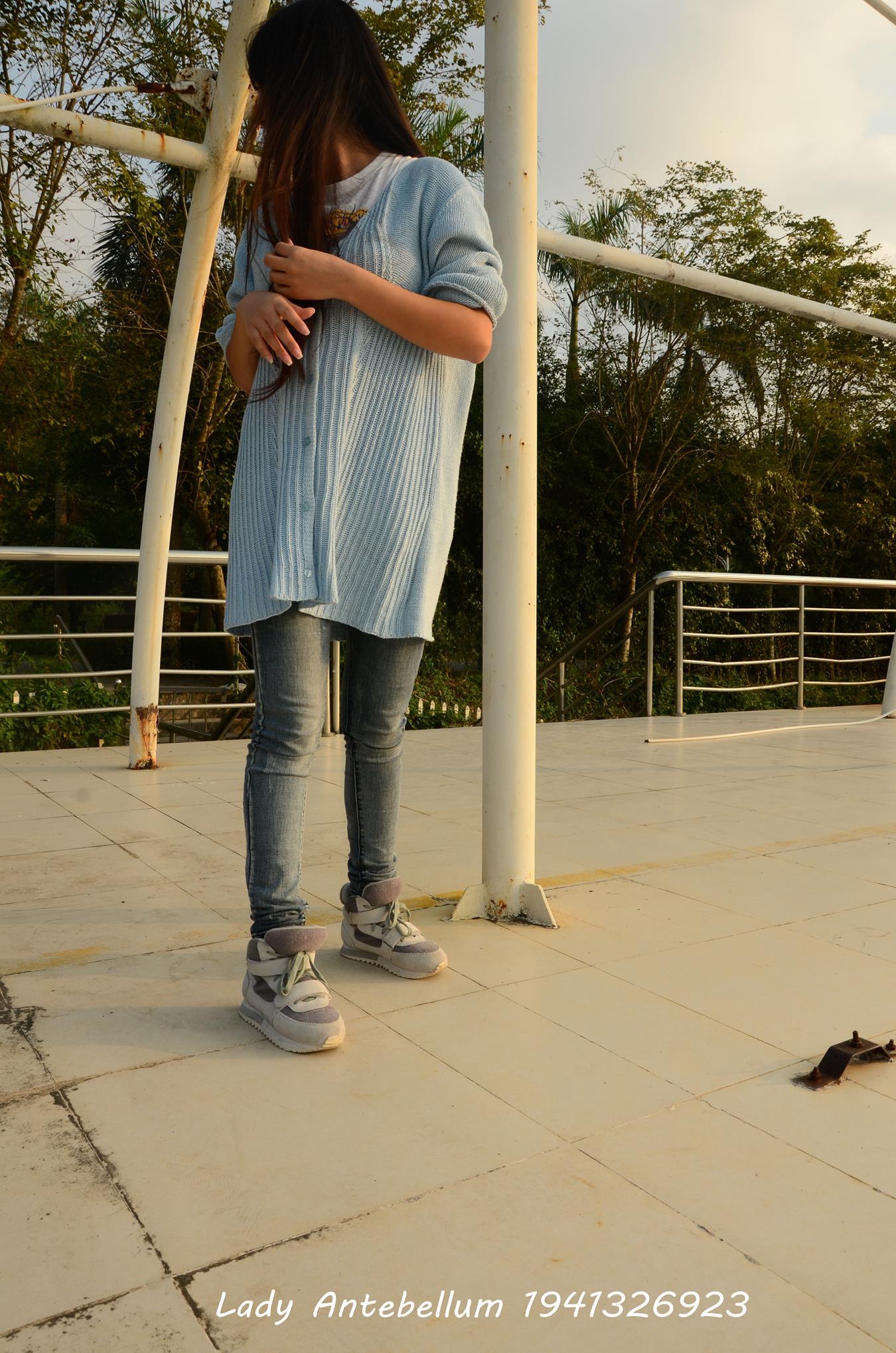 图片[10]-[战前女神] 美腿美足精品摄影套图 008 (1) [100P] – 速更版-美库