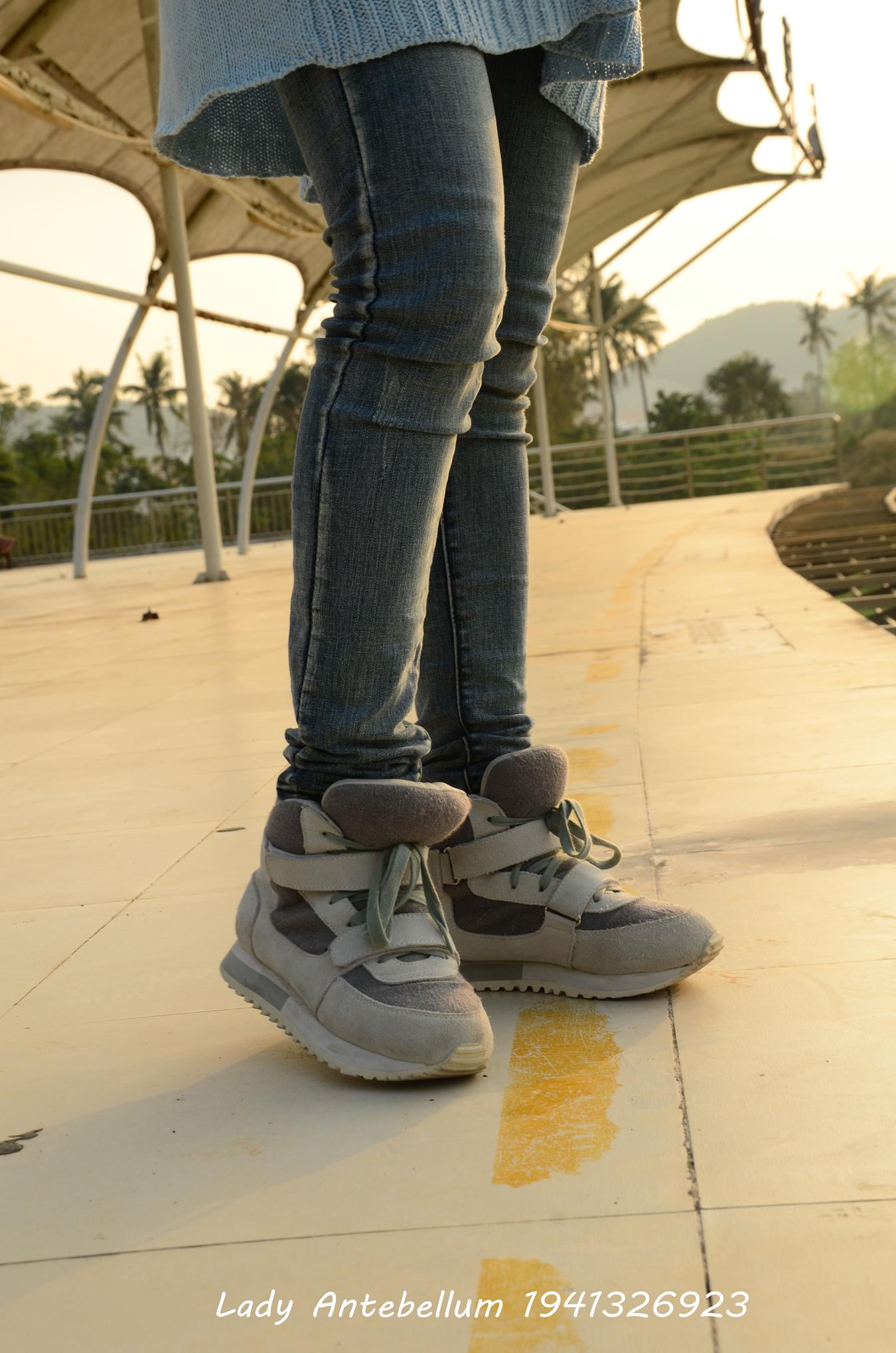 图片[18]-[战前女神] 美腿美足精品摄影套图 008 (1) [100P] – 速更版-美库