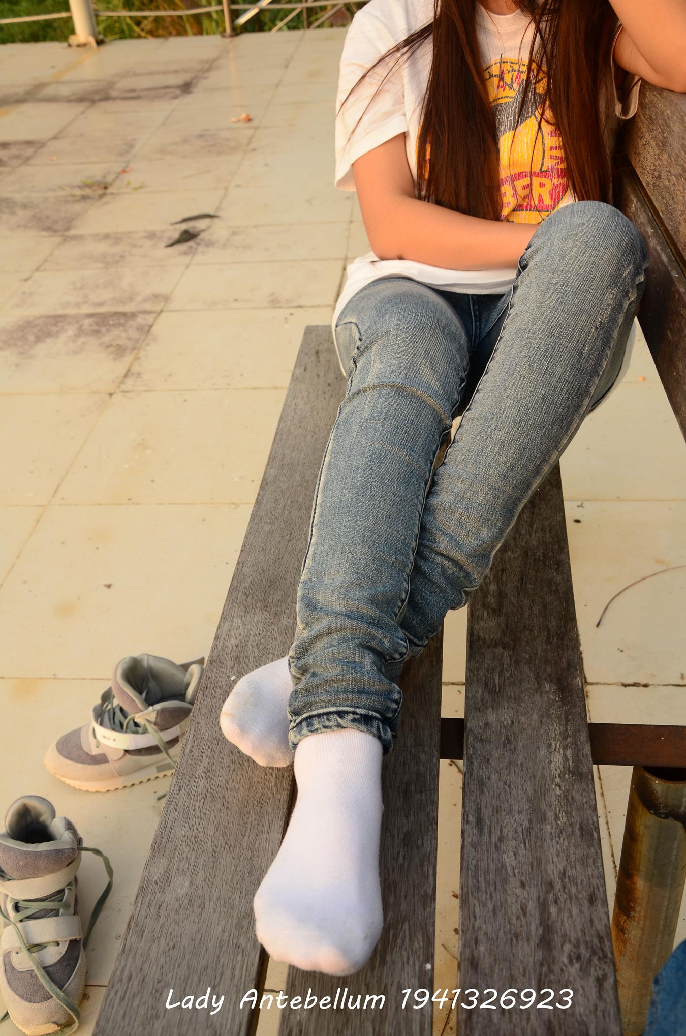 图片[65]-[战前女神] 美腿美足精品摄影套图 008 (1) [100P] – 速更版-美库