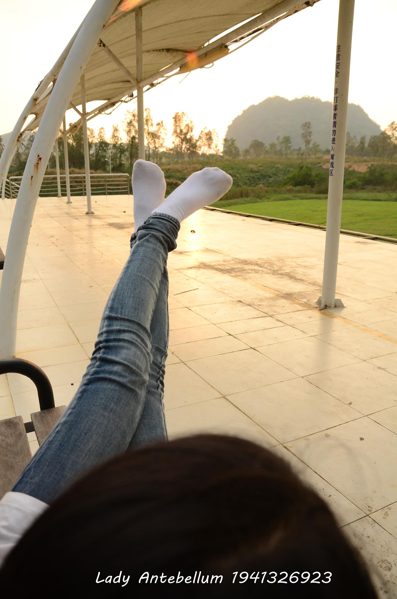 图片[15]-[战前女神] 美腿美足精品摄影套图 008 (2) [107P] – 速更版-美库