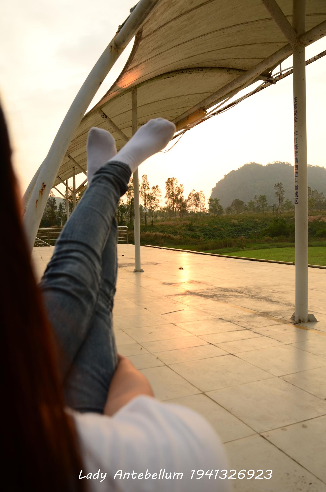 图片[17]-[战前女神] 美腿美足精品摄影套图 008 (2) [107P] – 速更版-美库