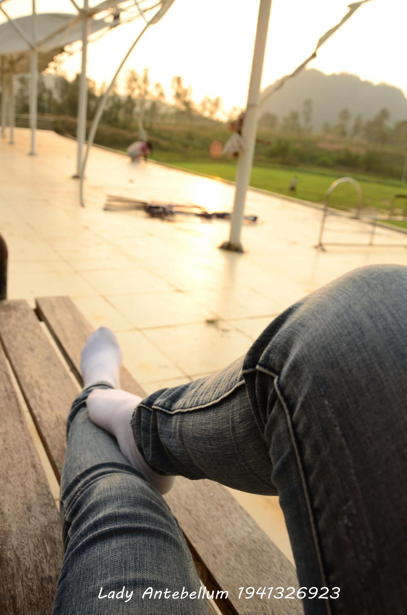 图片[84]-[战前女神] 美腿美足精品摄影套图 008 (1) [100P] – 速更版-美库