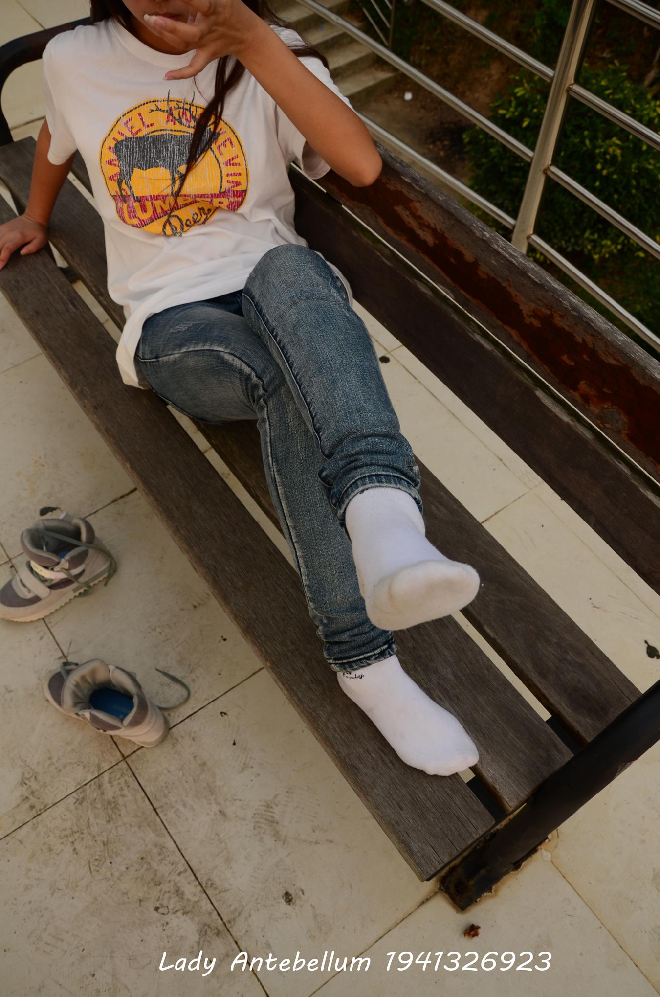 图片[27]-[战前女神] 美腿美足精品摄影套图 008 (2) [107P] – 速更版-美库