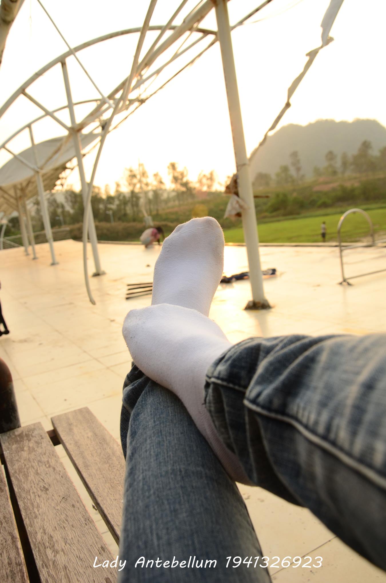 图片[88]-[战前女神] 美腿美足精品摄影套图 008 (1) [100P] – 速更版-美库