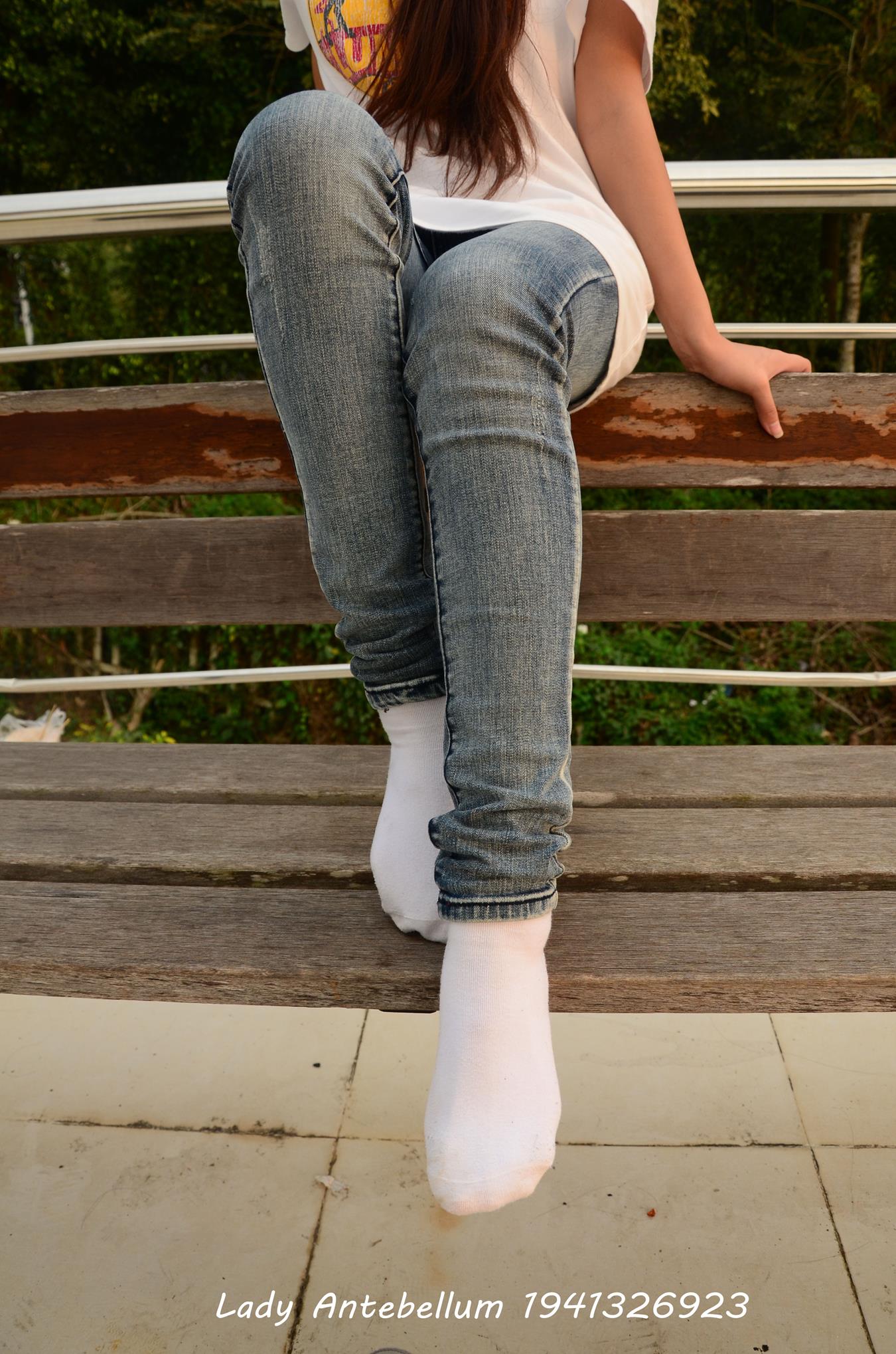 图片[32]-[战前女神] 美腿美足精品摄影套图 008 (2) [107P] – 速更版-美库