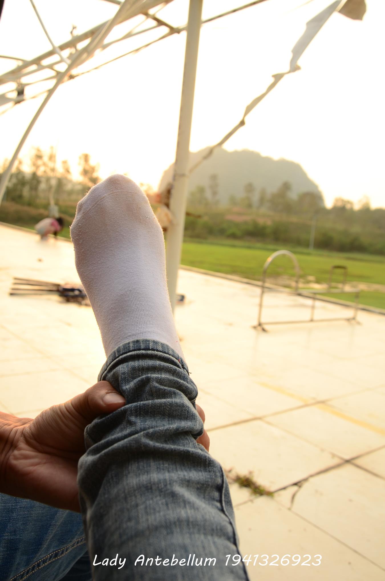 图片[94]-[战前女神] 美腿美足精品摄影套图 008 (1) [100P] – 速更版-美库