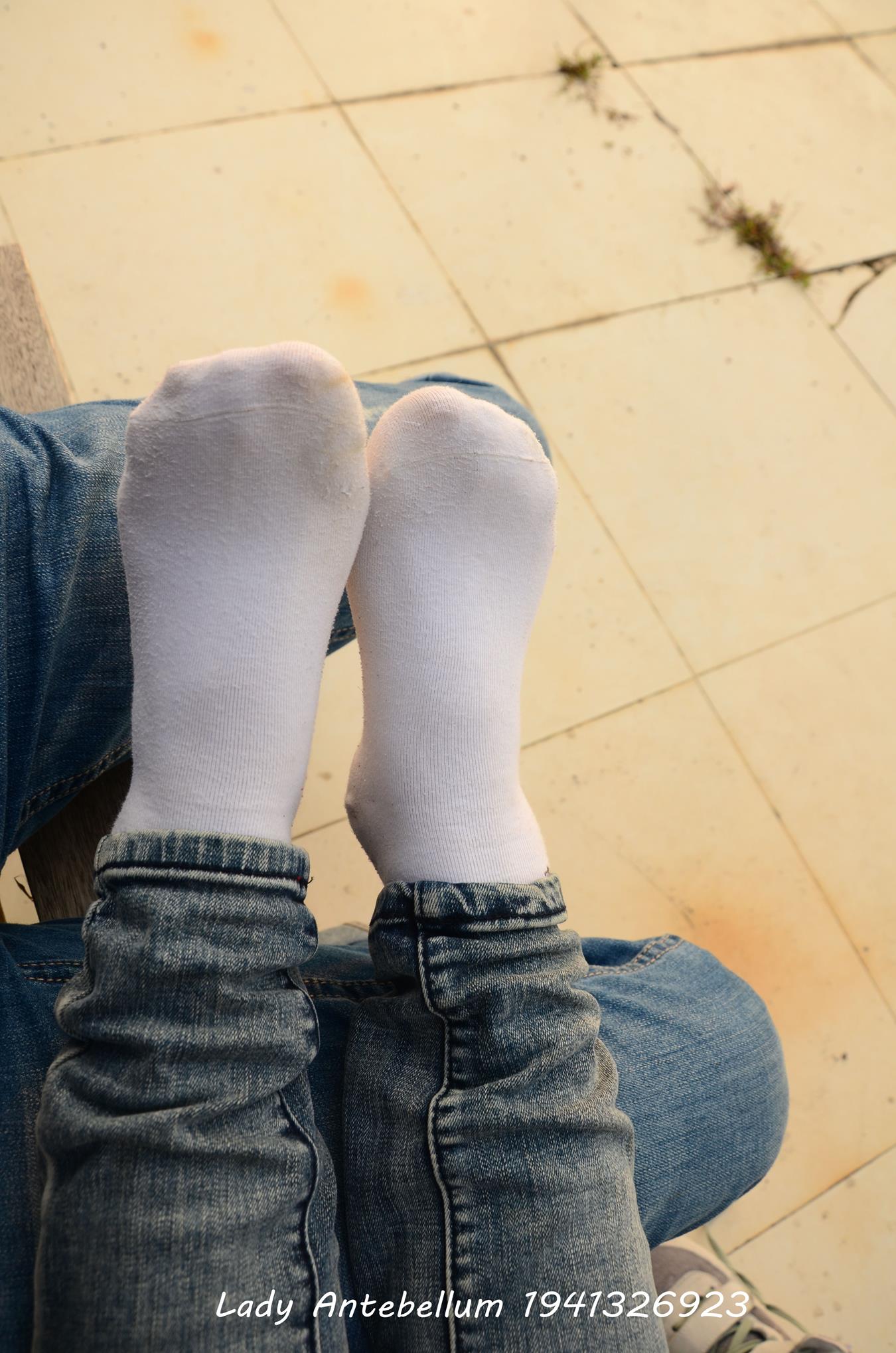 图片[96]-[战前女神] 美腿美足精品摄影套图 008 (1) [100P] – 速更版-美库