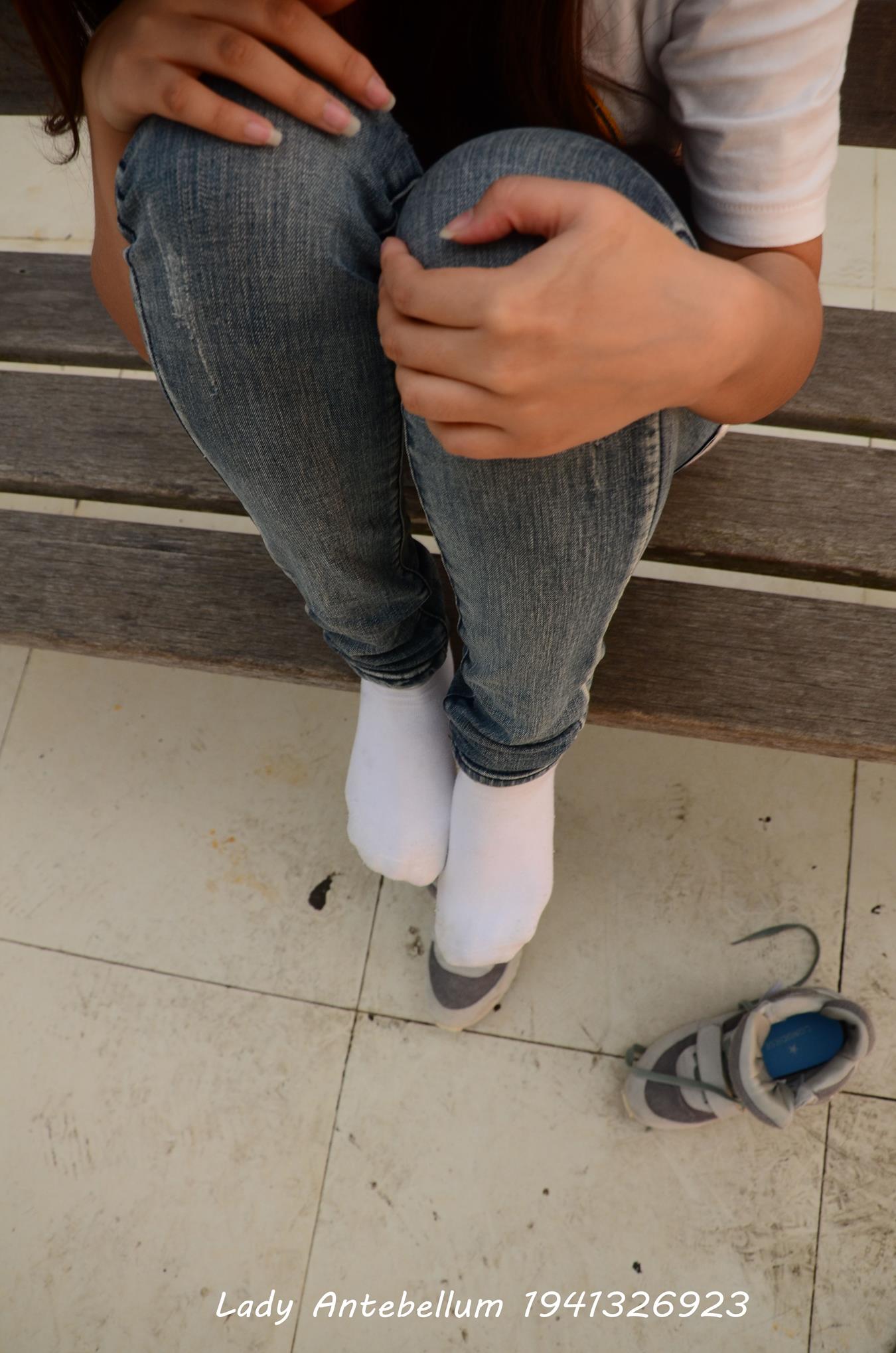 图片[53]-[战前女神] 美腿美足精品摄影套图 008 (2) [107P] – 速更版-美库