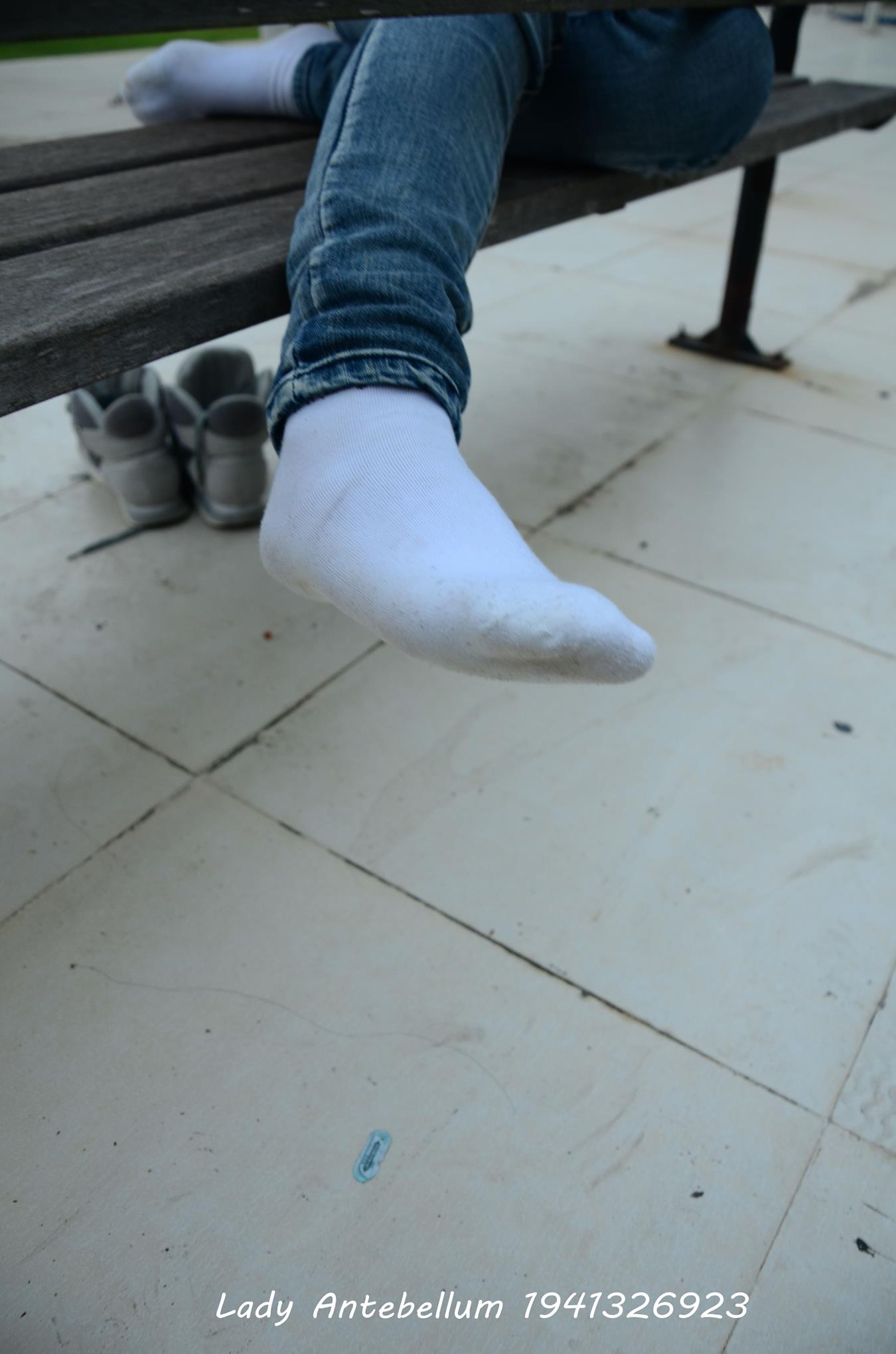 图片[95]-[战前女神] 美腿美足精品摄影套图 008 (2) [107P] – 速更版-美库