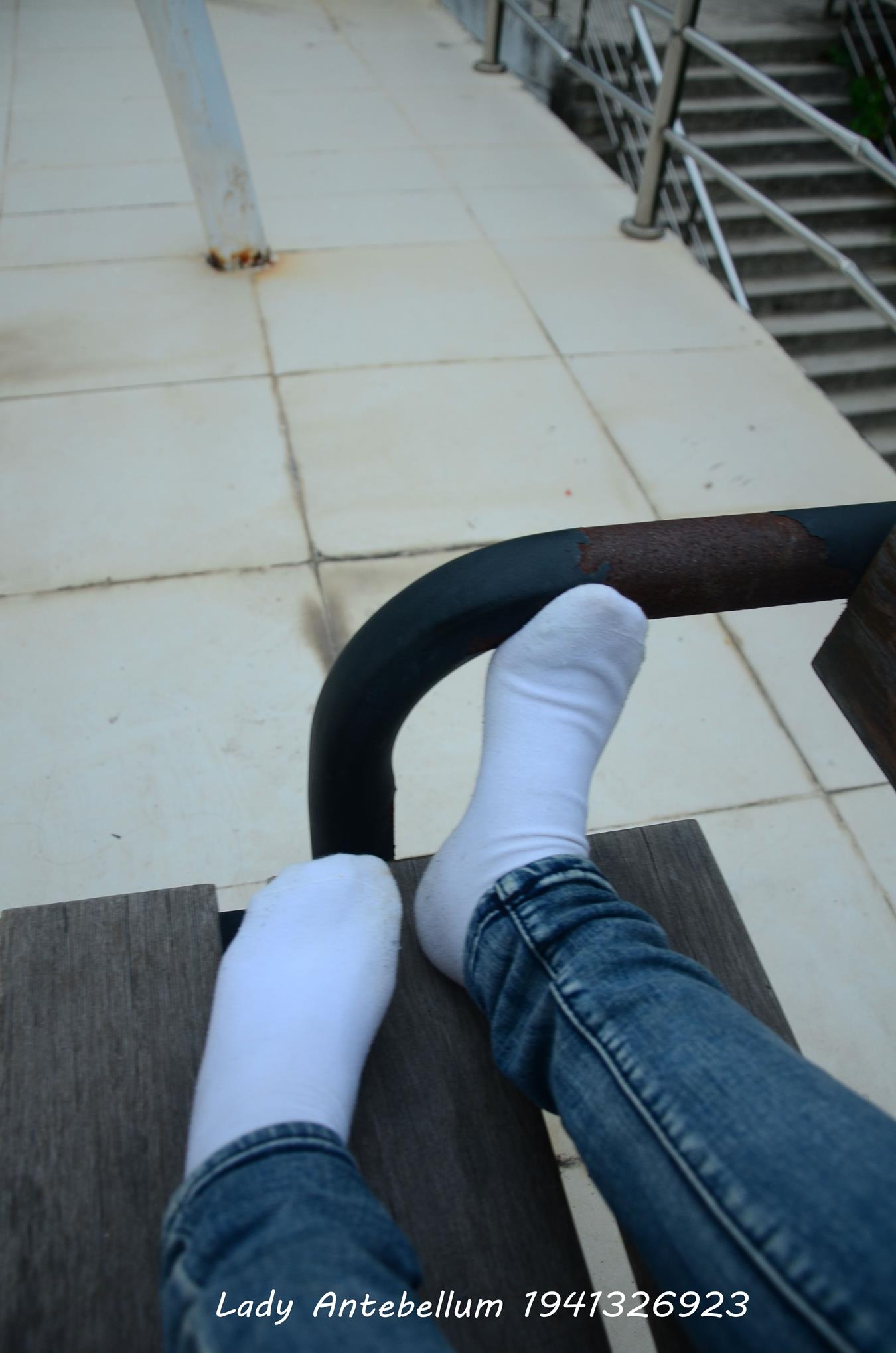 图片[101]-[战前女神] 美腿美足精品摄影套图 008 (2) [107P] – 速更版-美库