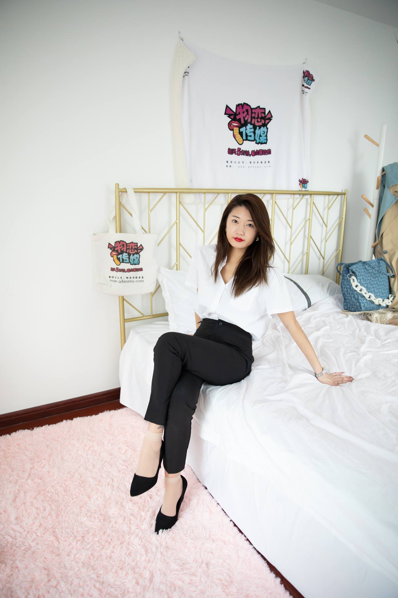 图片[12]-物恋传媒 NO.662 言言-雪语纷飞 (1) [84P] – 速更版-美库