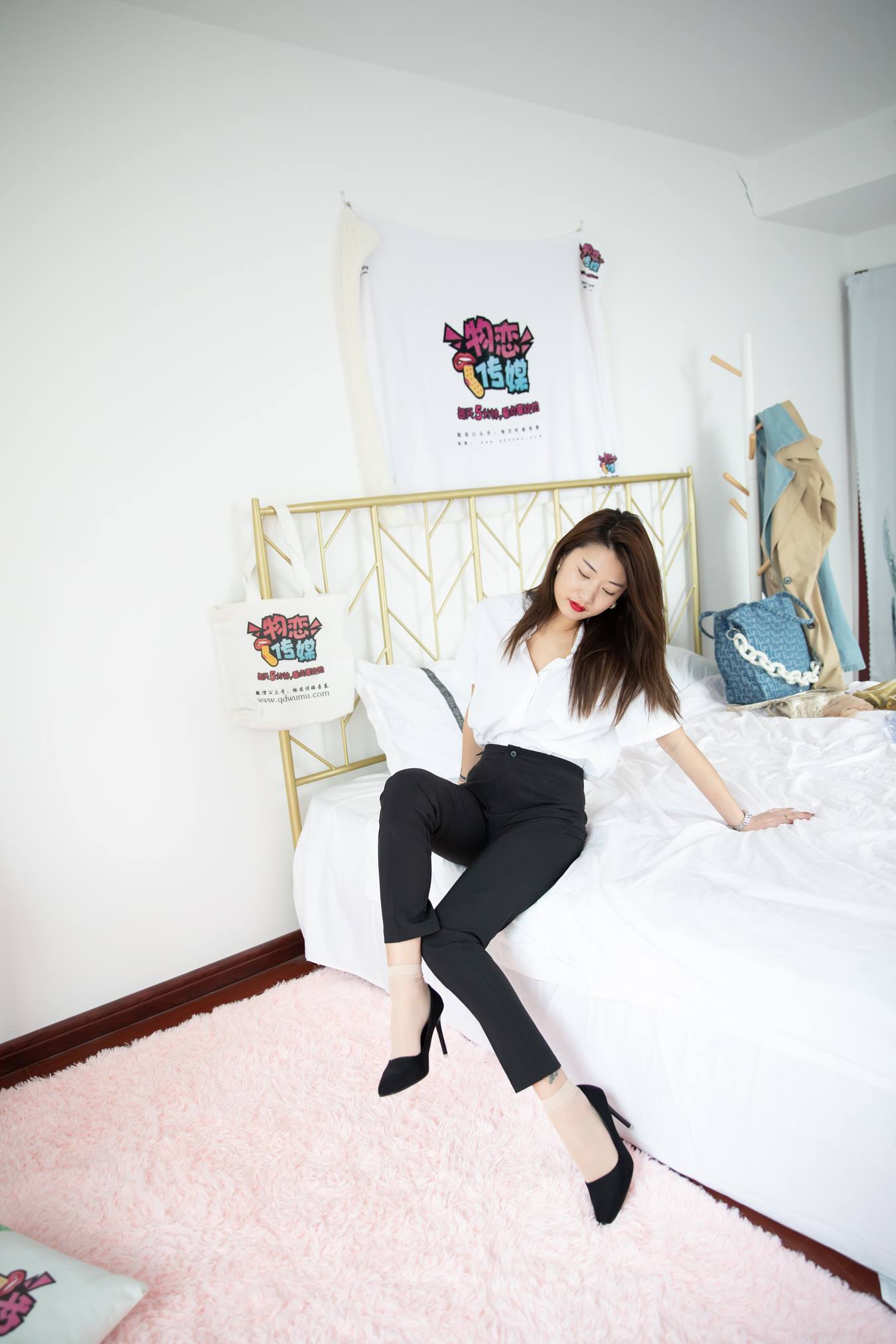 图片[13]-物恋传媒 NO.662 言言-雪语纷飞 (1) [84P] – 速更版-美库