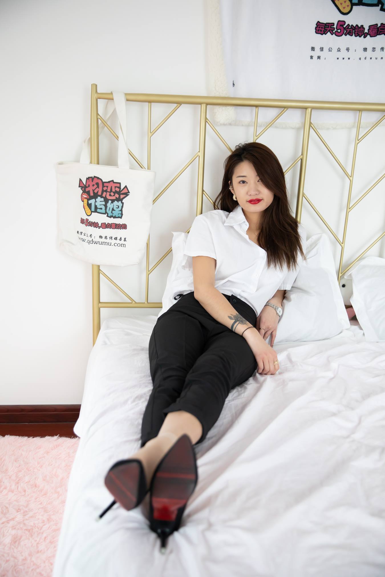 图片[54]-物恋传媒 NO.662 言言-雪语纷飞 (1) [84P] – 速更版-美库