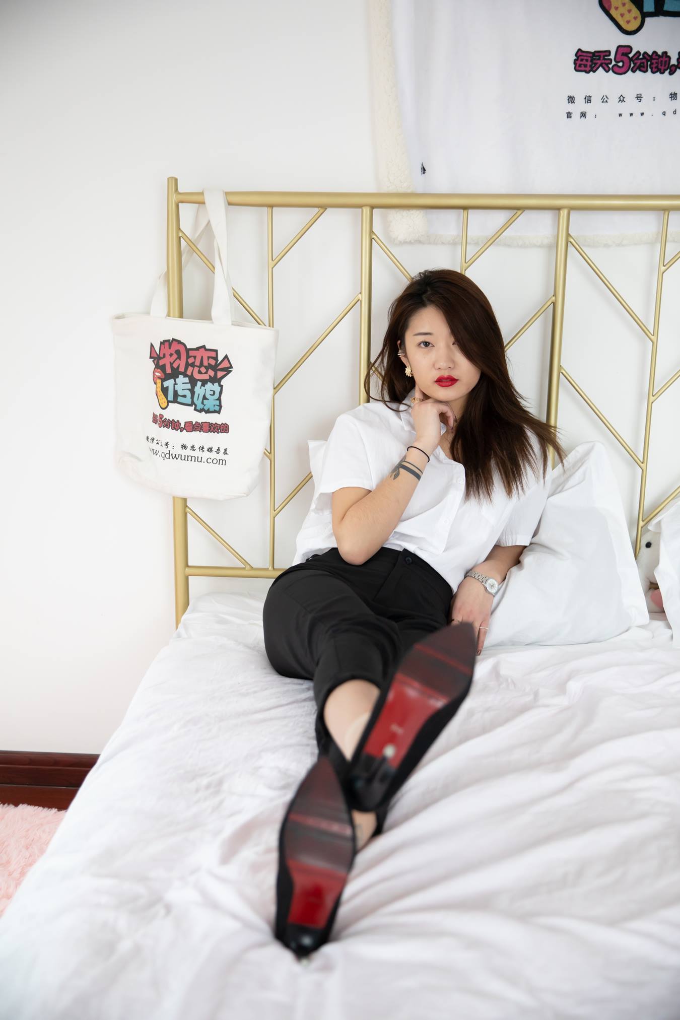 图片[56]-物恋传媒 NO.662 言言-雪语纷飞 (1) [84P] – 速更版-美库