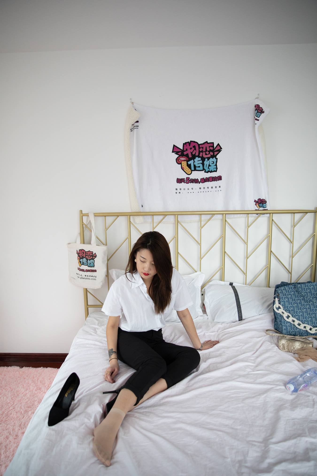 图片[66]-物恋传媒 NO.662 言言-雪语纷飞 (1) [84P] – 速更版-美库