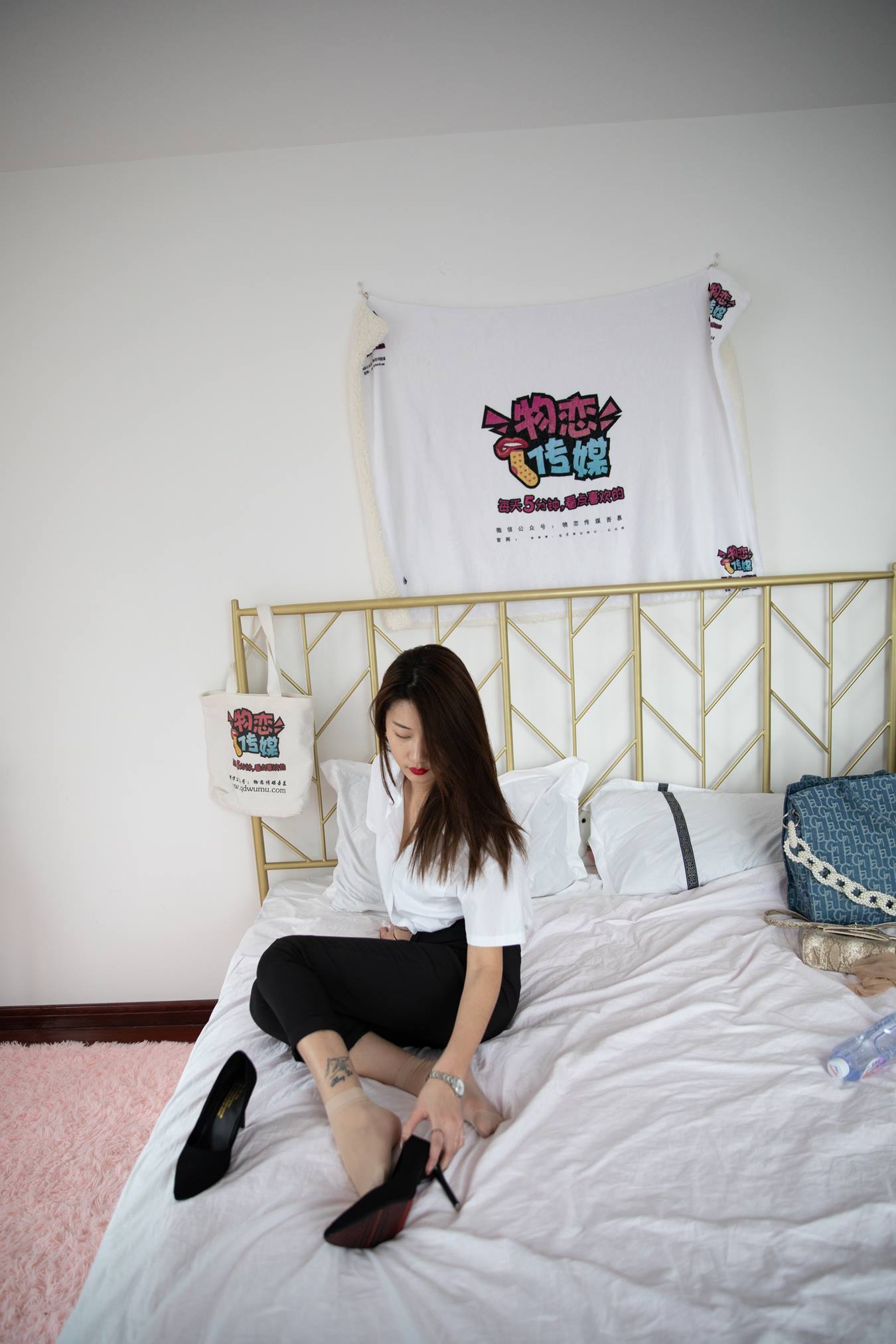 图片[68]-物恋传媒 NO.662 言言-雪语纷飞 (1) [84P] – 速更版-美库