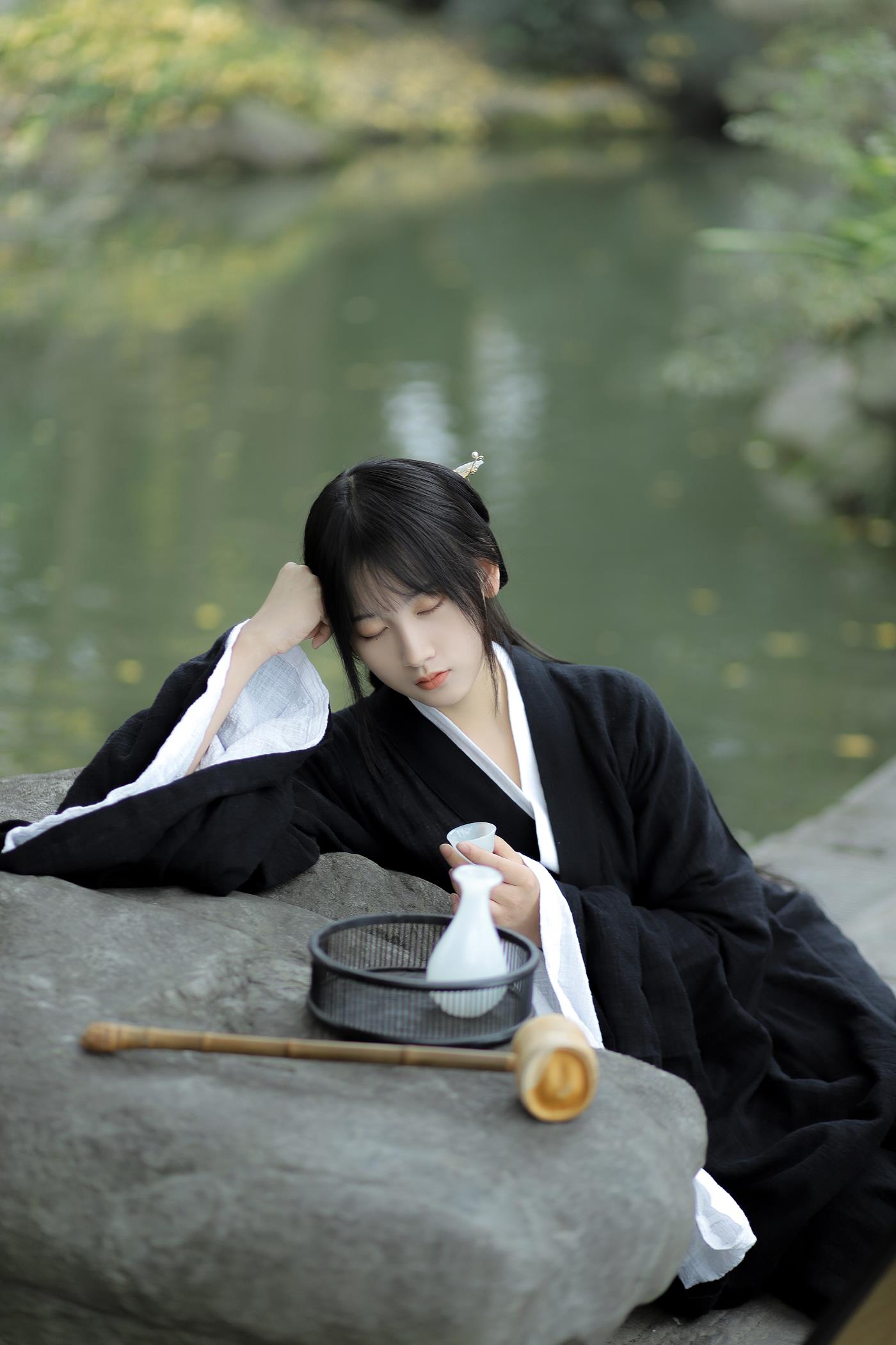 图片[28]-[YITUYU艺图语] 2022.01.27 人间有味是清欢 半夏夏夏 [34P] – 速更版-美库