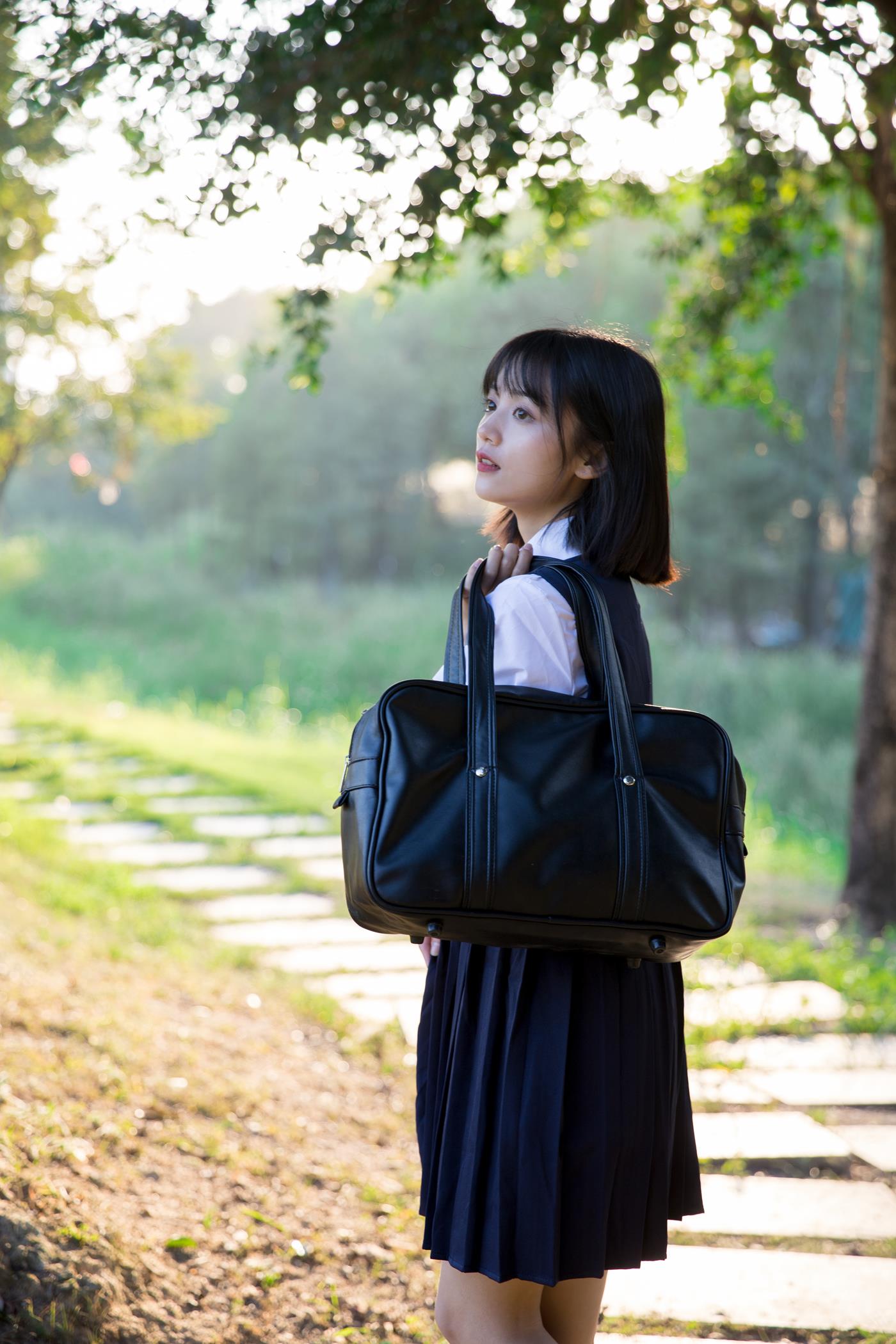 图片[33]-[YITUYU艺图语] 2022.01.27 少女的心思 雨文 [37P] – 速更版-美库