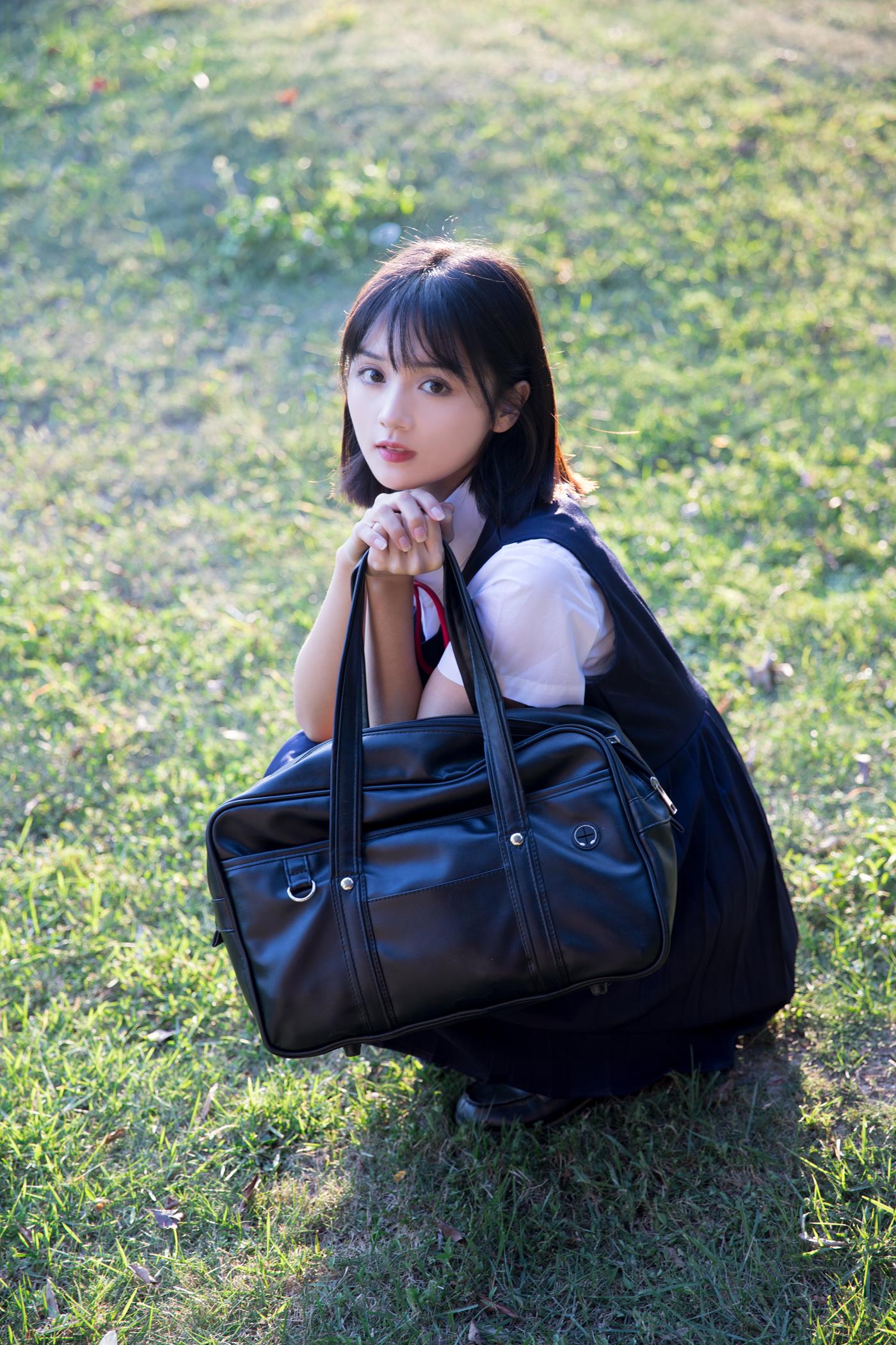 图片[37]-[YITUYU艺图语] 2022.01.27 少女的心思 雨文 [37P] – 速更版-美库