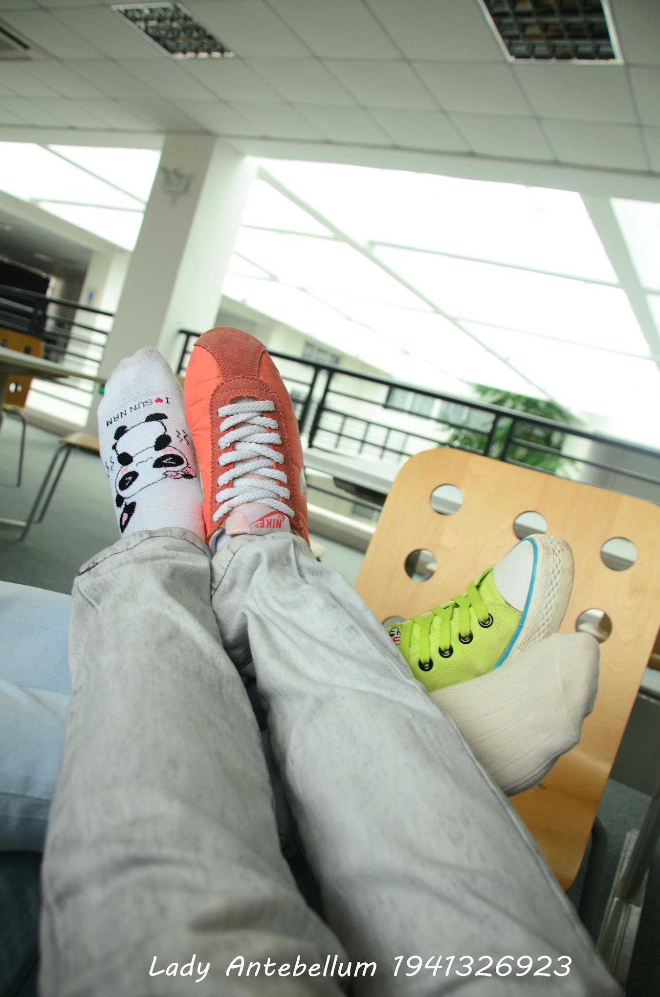 图片[17]-[战前女神] 美腿美足精品摄影套图 010 [87P] – 速更版-美库