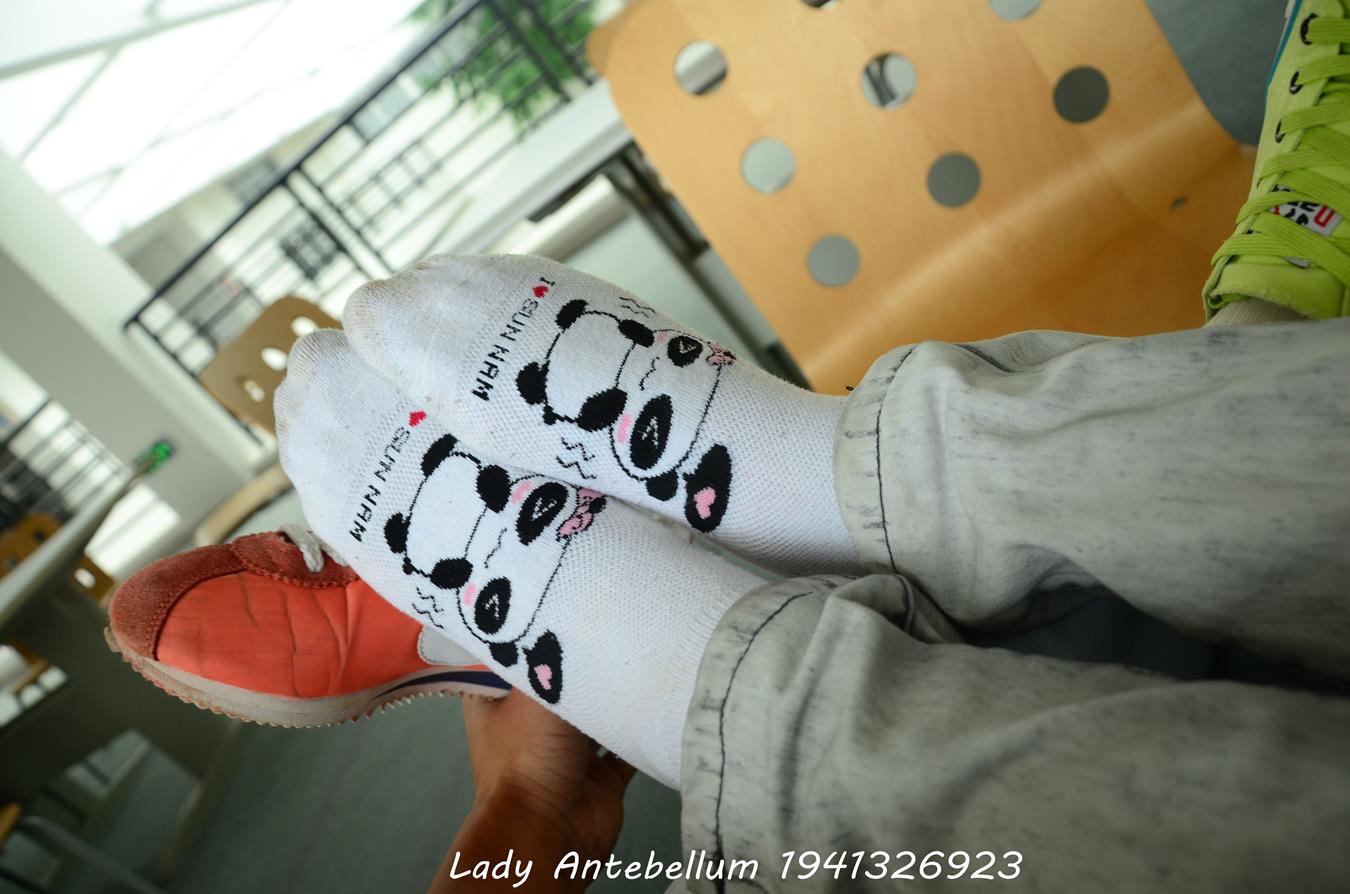 图片[22]-[战前女神] 美腿美足精品摄影套图 010 [87P] – 速更版-美库