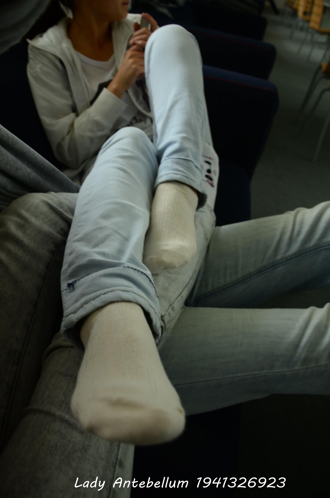 图片[32]-[战前女神] 美腿美足精品摄影套图 010 [87P] – 速更版-美库