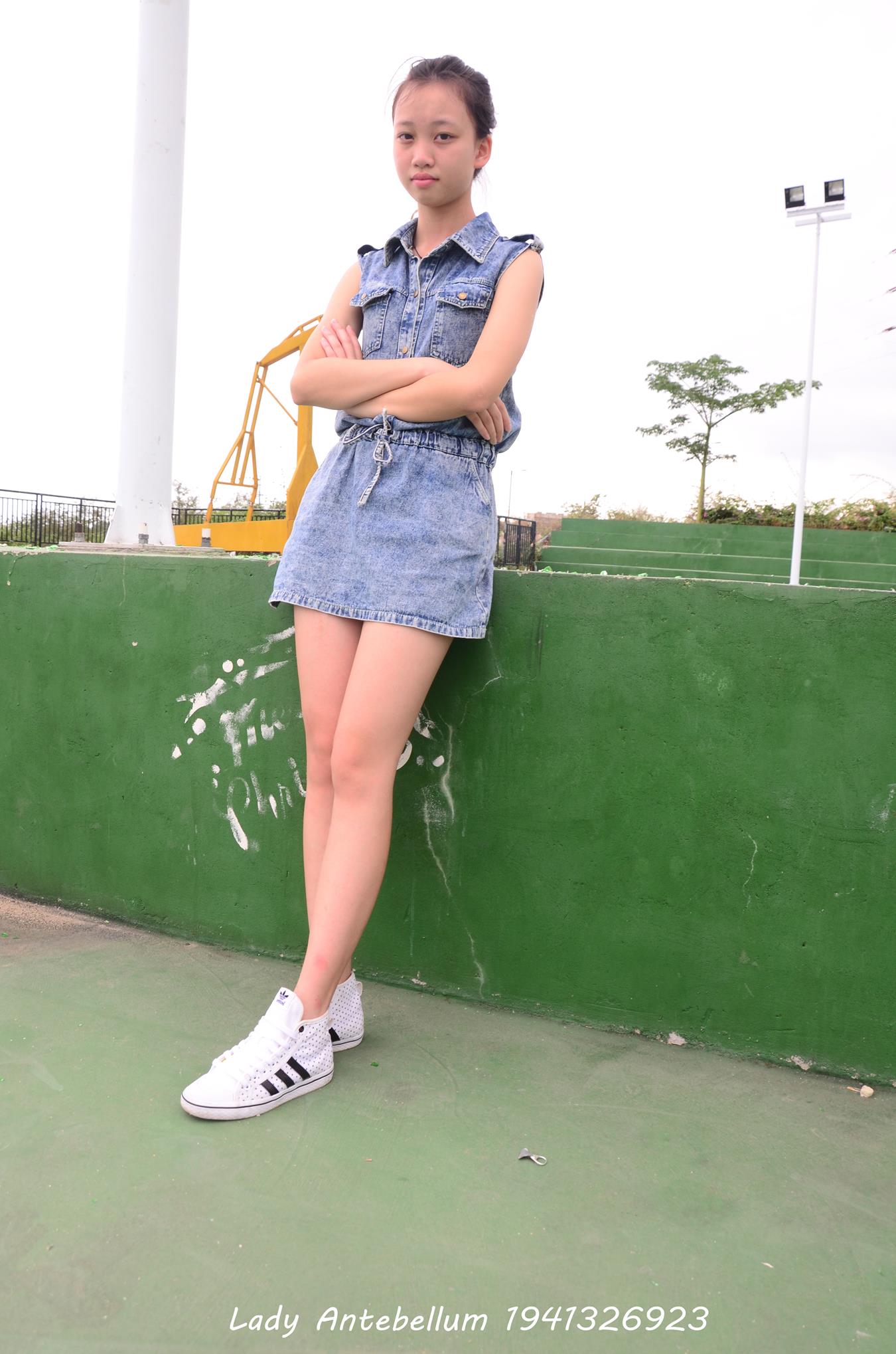 图片[23]-[战前女神] 美腿美足精品摄影套图 012 [55P] – 速更版-美库